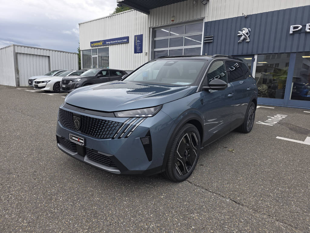 PEUGEOT 5008 1.6 PHEV 225 GT Exclusive-image-3