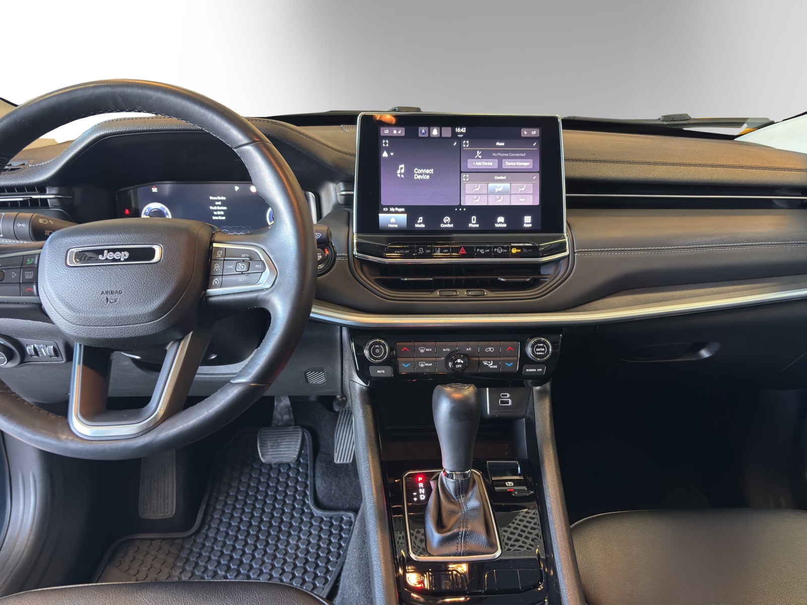 JEEP Compass 4x2 1.5 T MHEV S-image-11