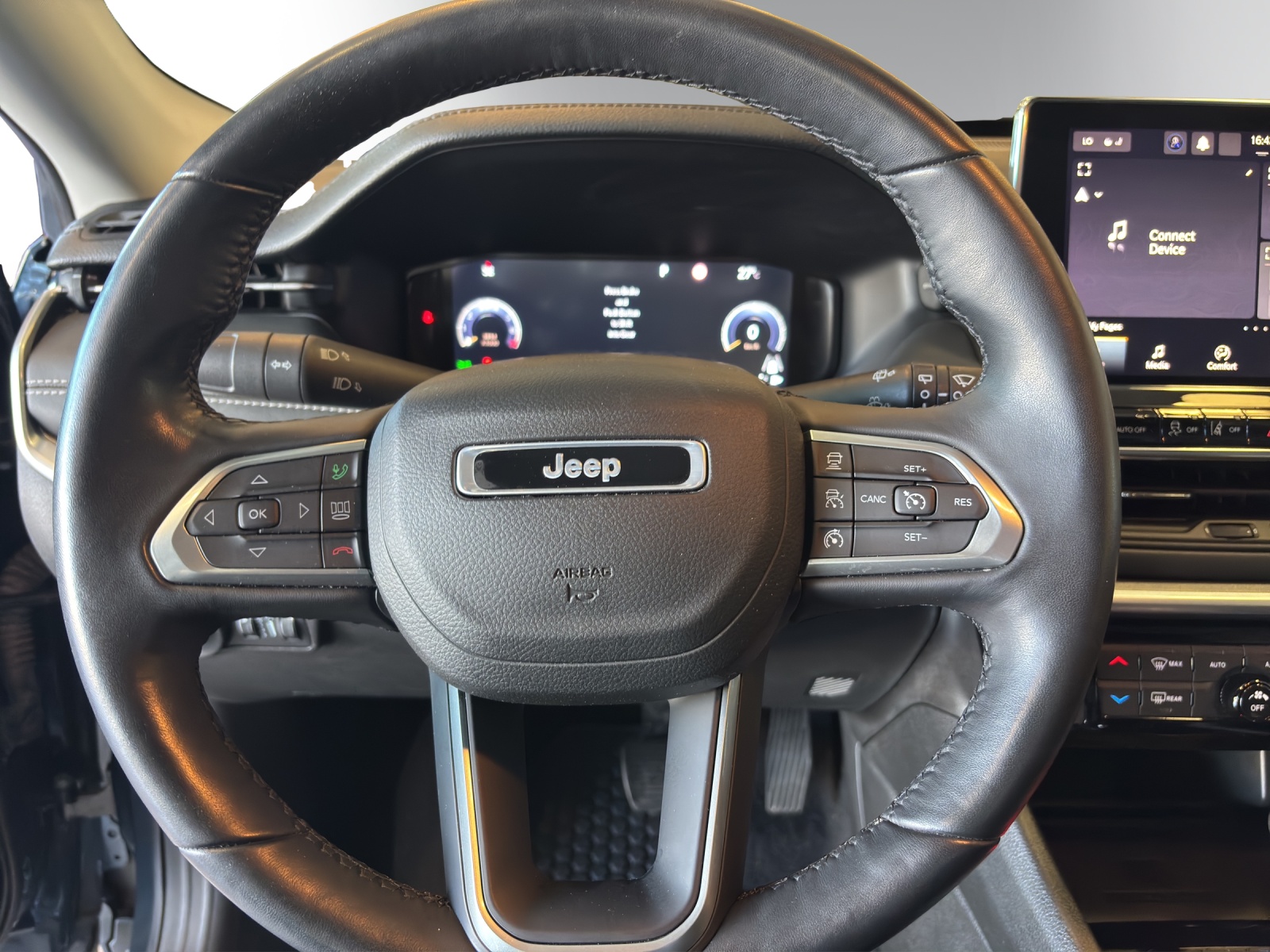 JEEP Compass 4x2 1.5 T MHEV S-image-13