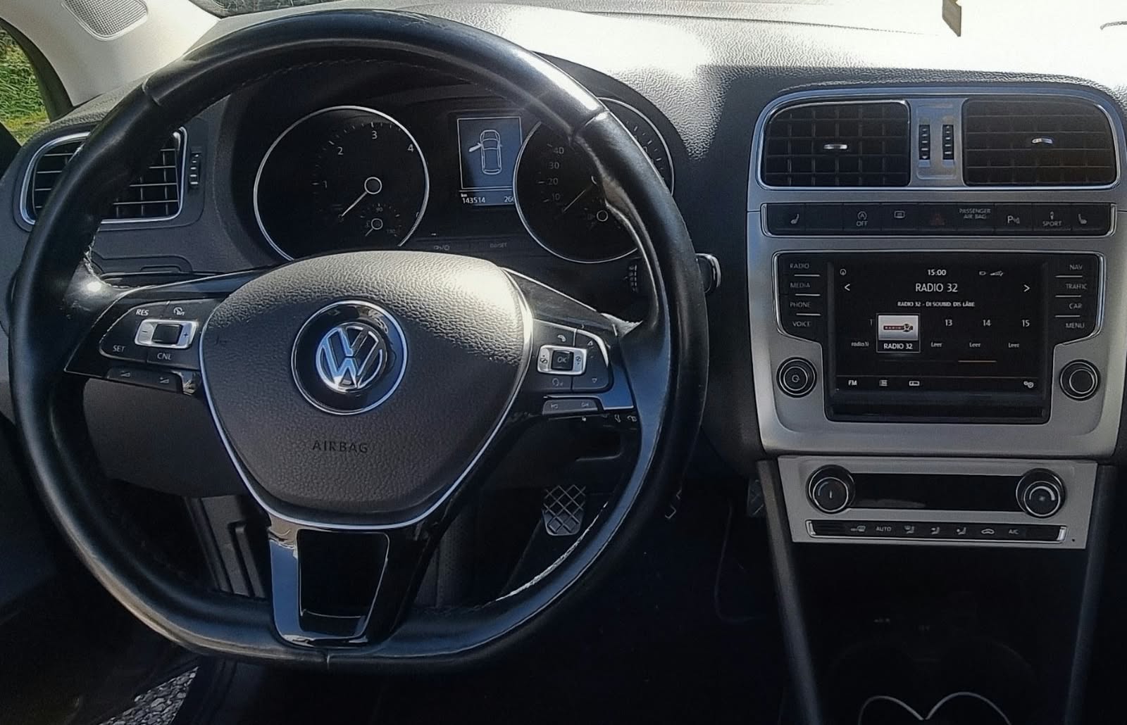VW 1.4 TDI CR 105 BlueMT Comfortline-image-1