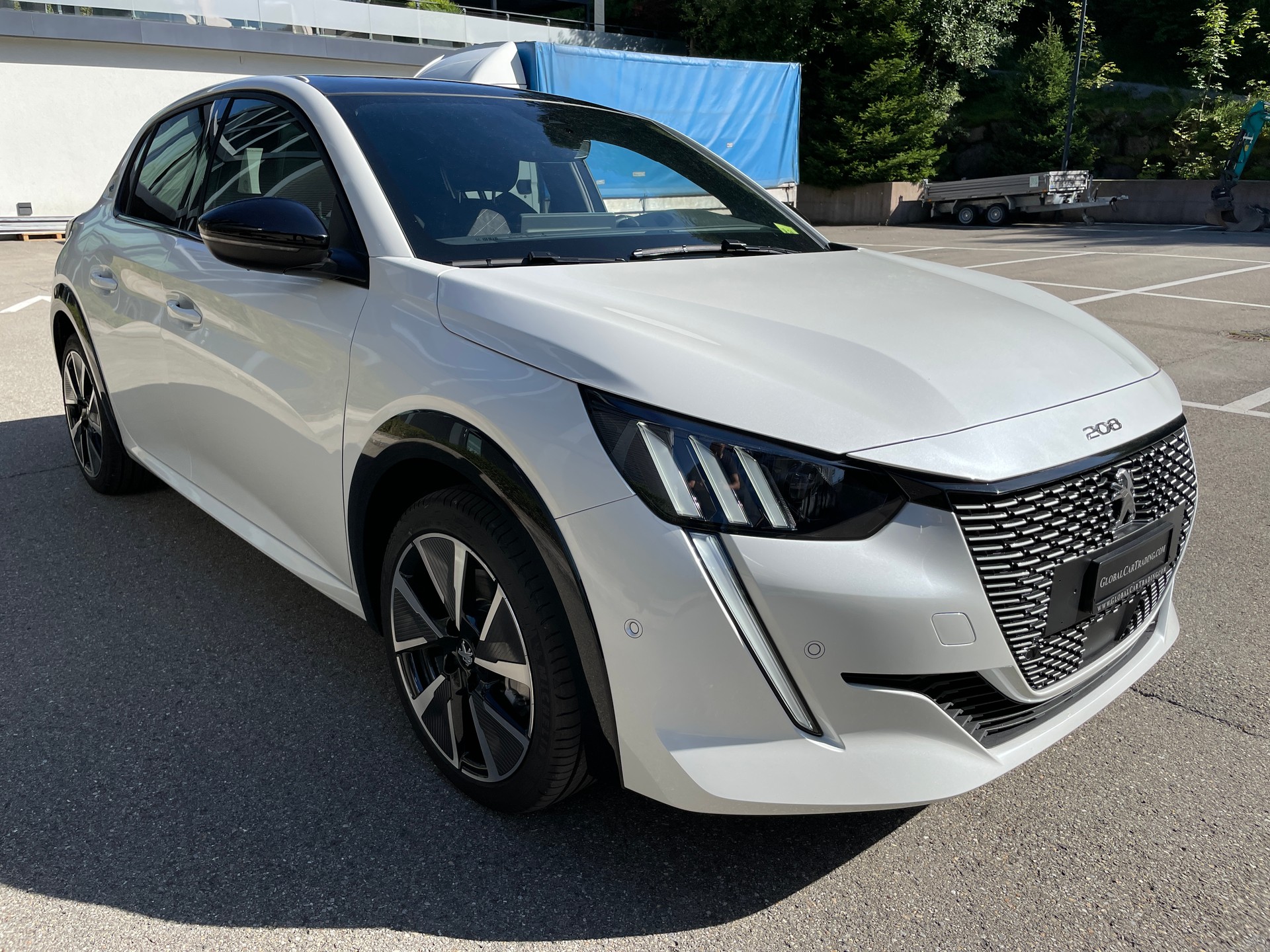 PEUGEOT 208 Elektrik GT Pack 3 Phasen Vollausstattung-image-7