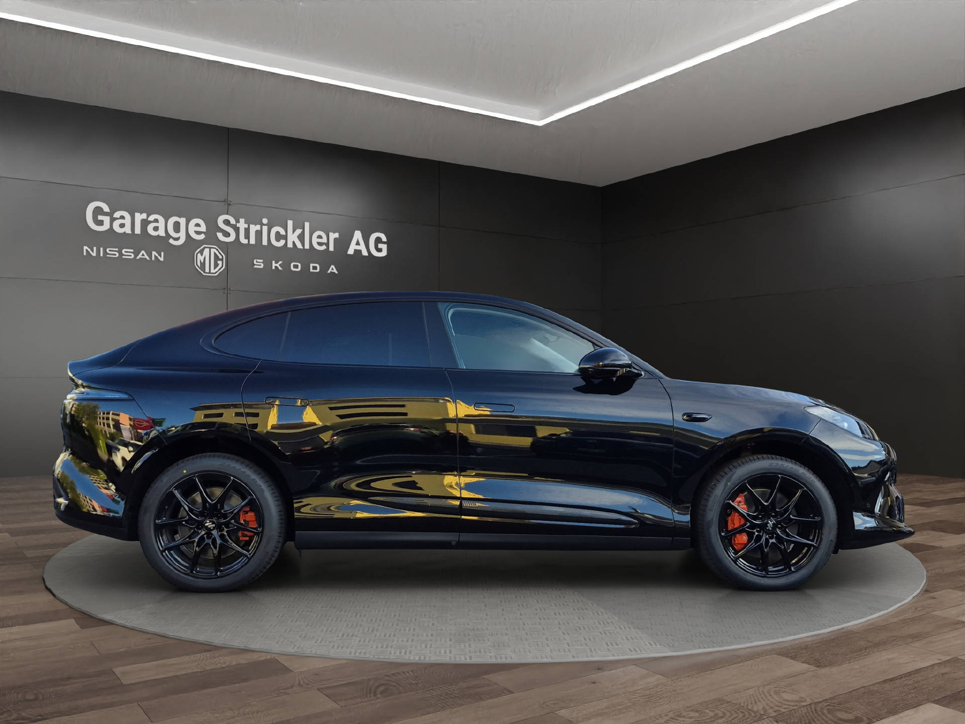 MG IM6 100 kWh Performance 4WD-image-5