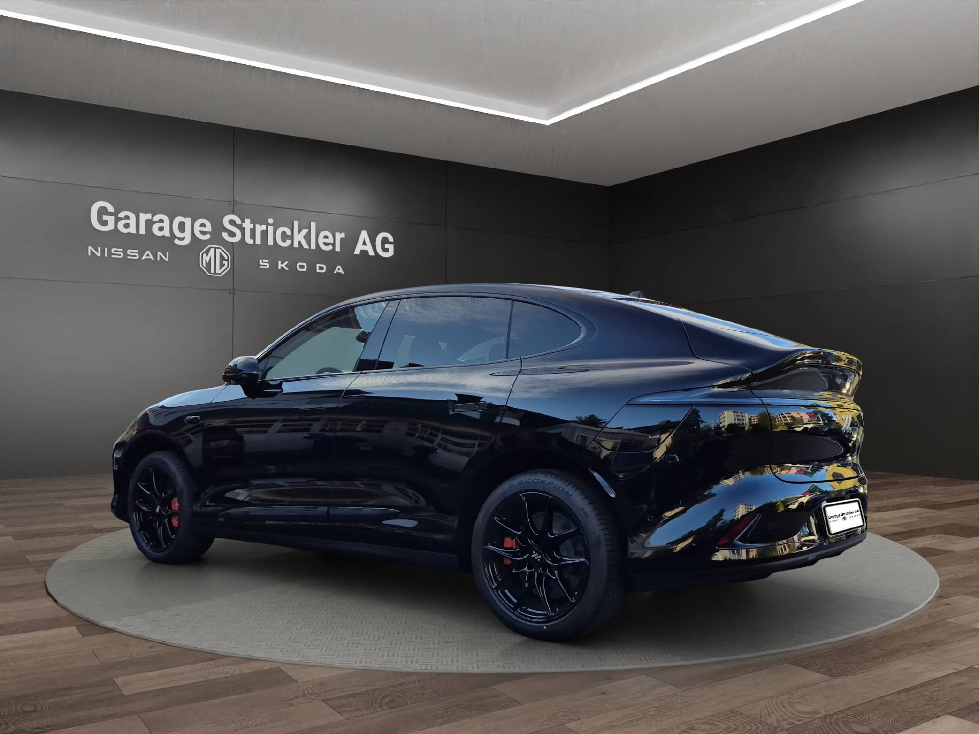 MG IM6 100 kWh Performance 4WD-image-2
