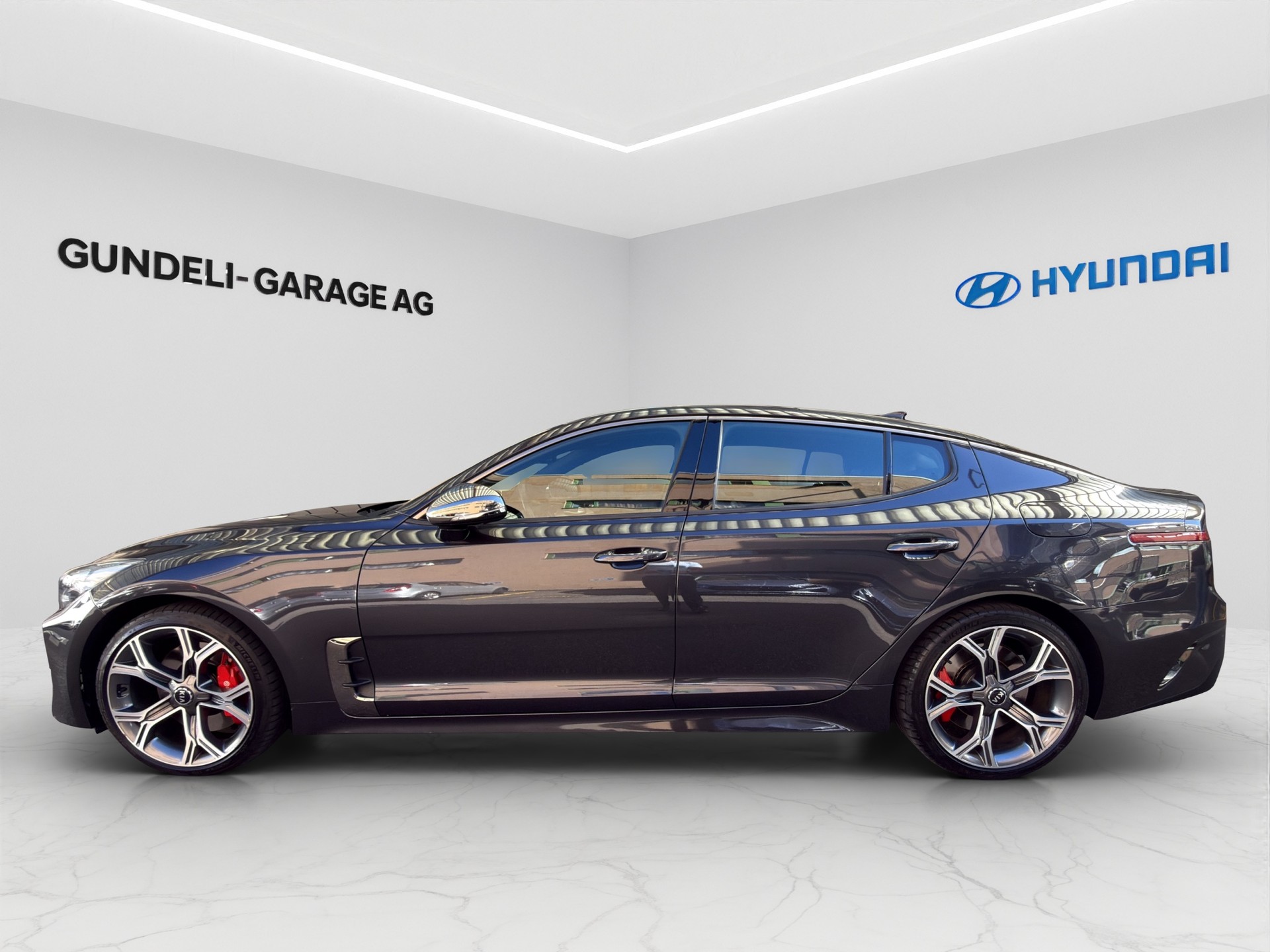 KIA Stinger 3.3 T-GDi GT AWD-image-2