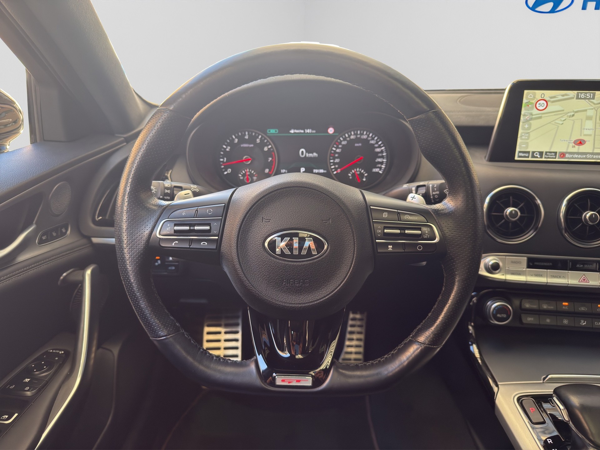 KIA Stinger 3.3 T-GDi GT AWD-image-11