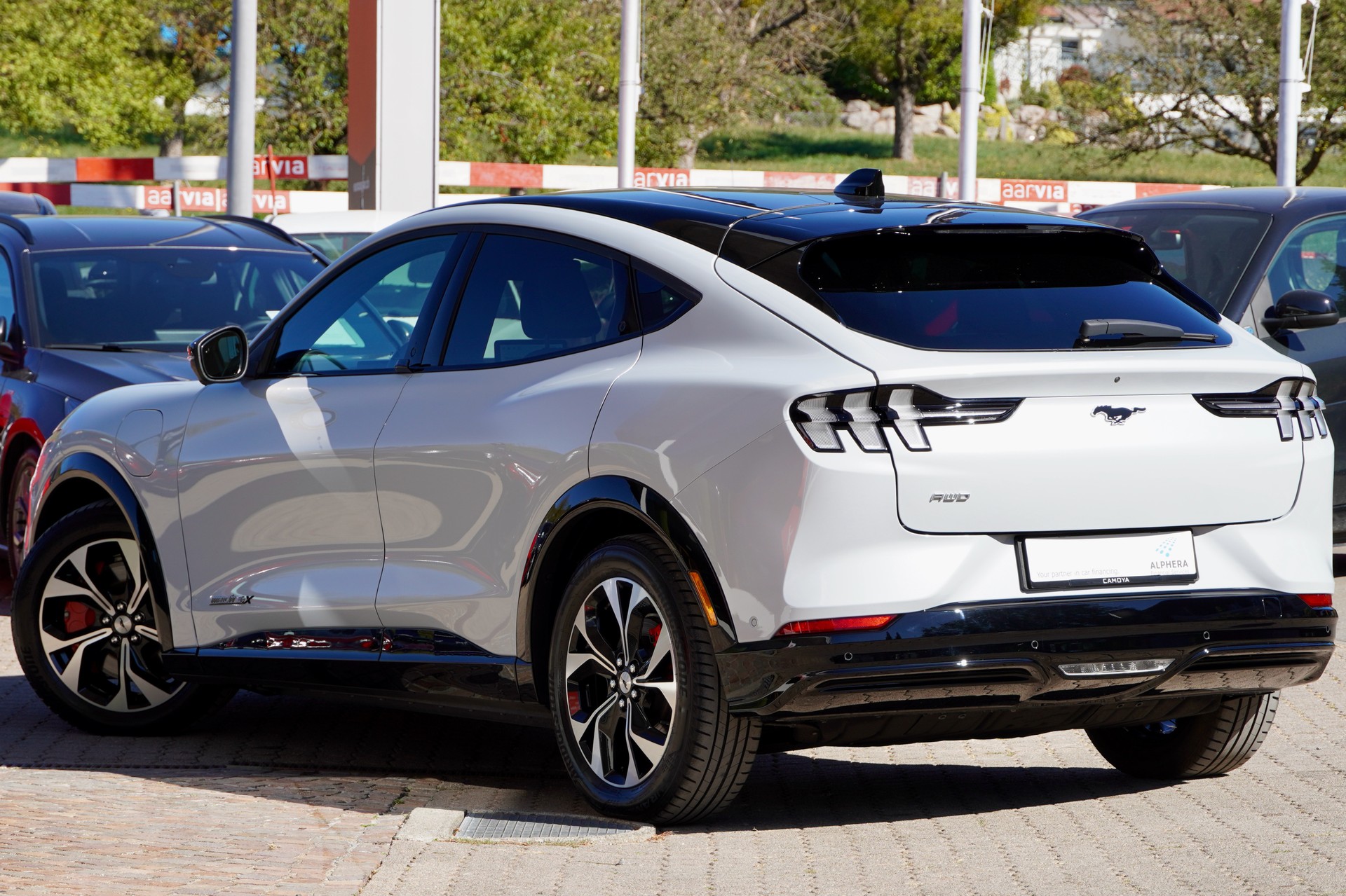 FORD Mustang MACH-E Premium AWD 88 kWh-image-5