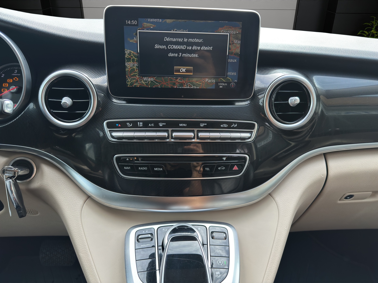MERCEDES-BENZ Marco Polo 250 d 4M A-image-11