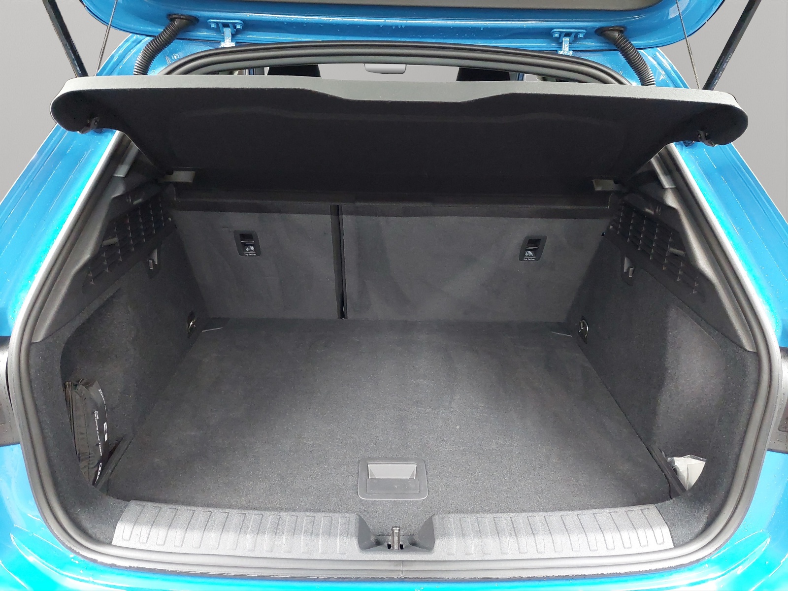 AUDI A3 Sportback 35 TFSI S line S-tronic-image-10