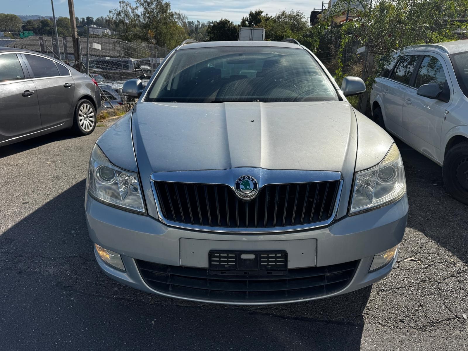 SKODA Octavia Combi 1.8 TSI Laurin & Klement 4x4-image-0