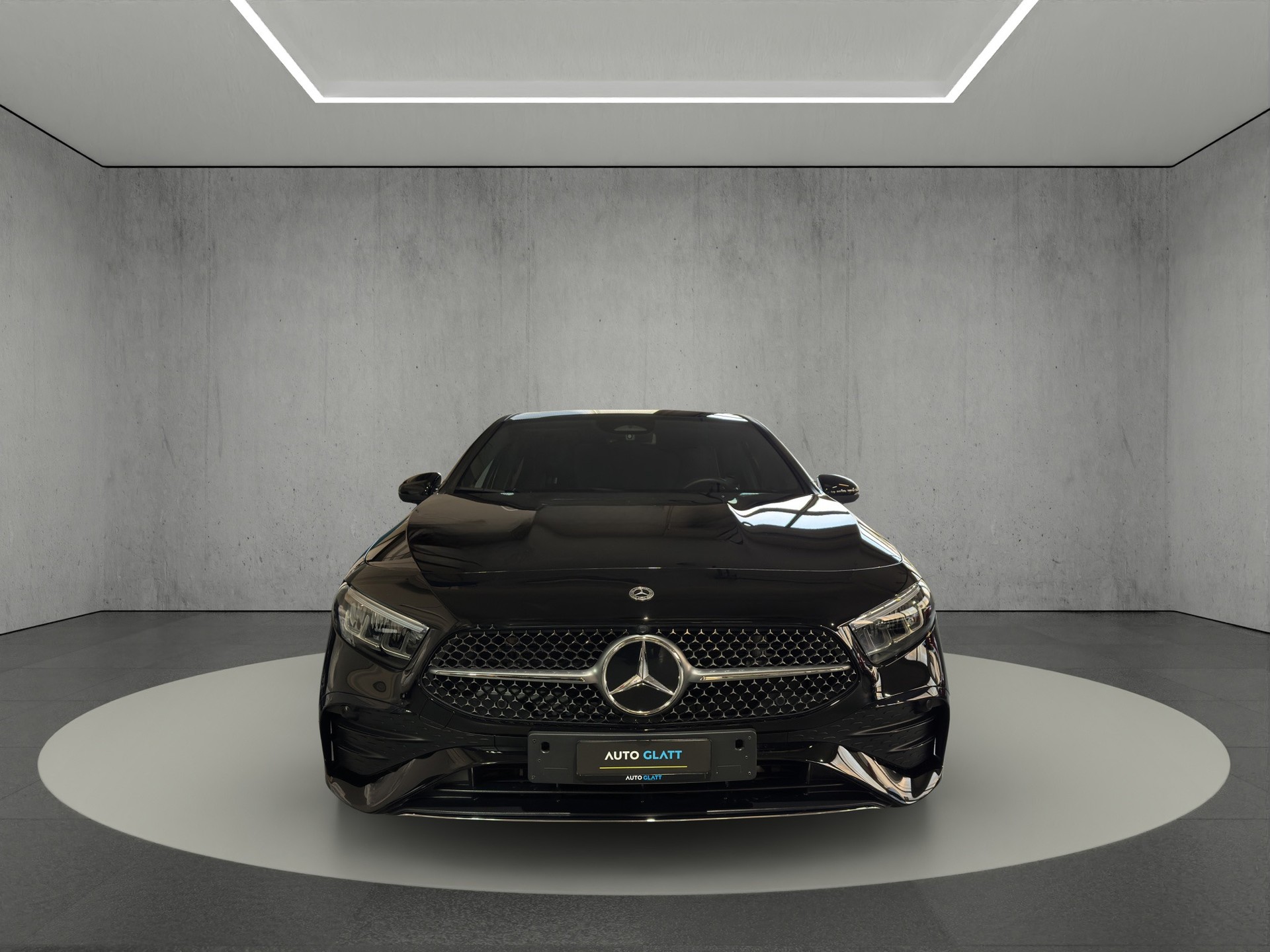 MERCEDES-BENZ A 200 7G-DCT "Panoramaschiebedach-RF.-Kamera-Navi"-image-6