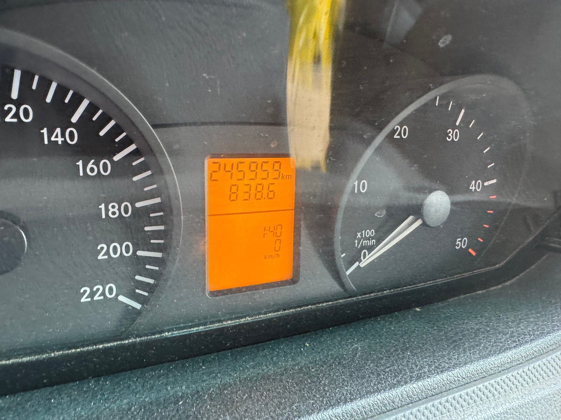 MERCEDES-BENZ Vito 115 CDI EL-image-13
