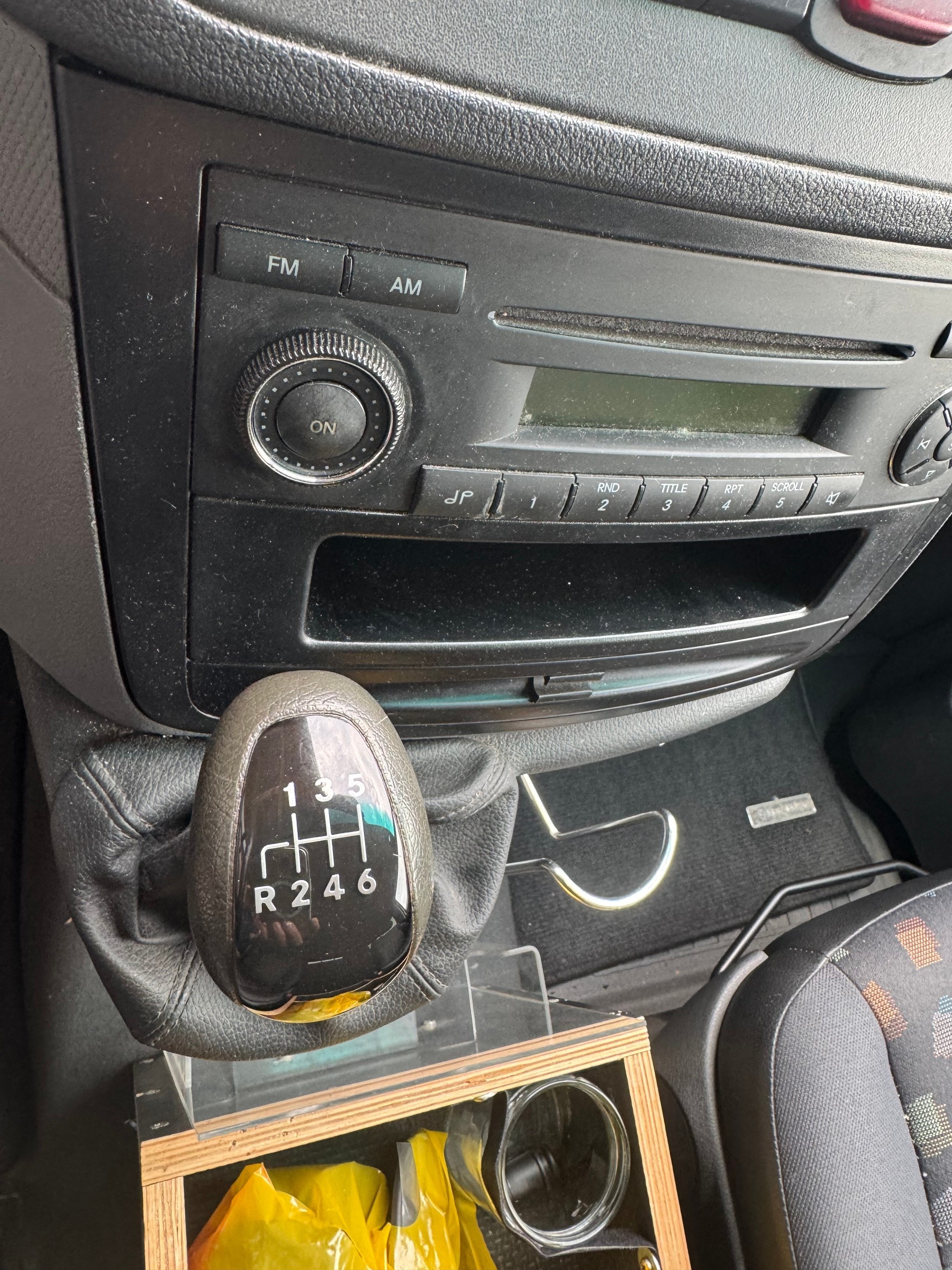 MERCEDES-BENZ Vito 115 CDI EL-image-11