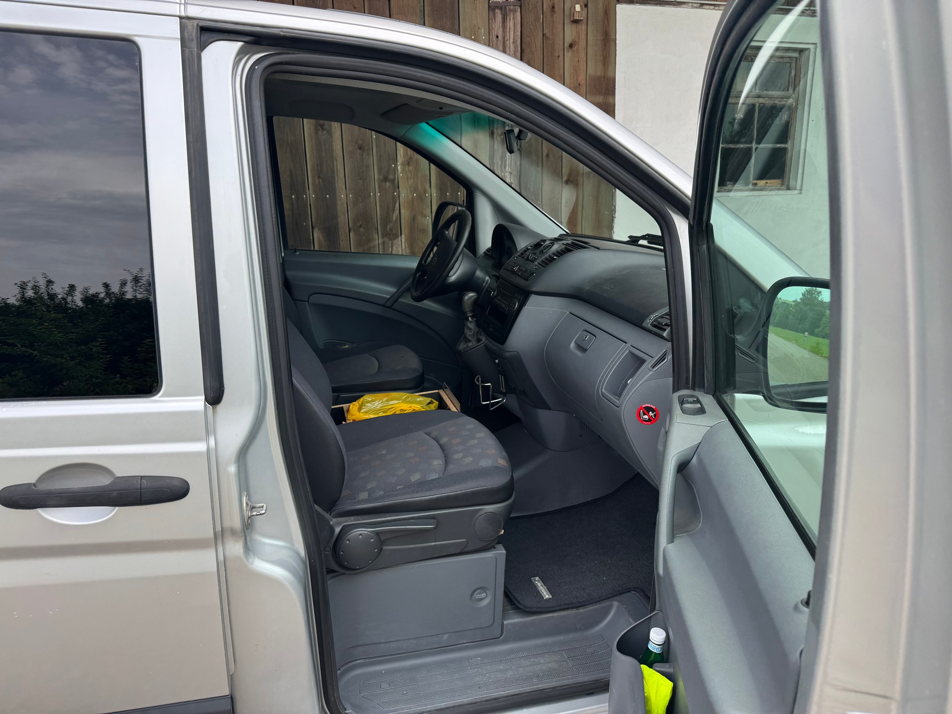 MERCEDES-BENZ Vito 115 CDI EL-image-8