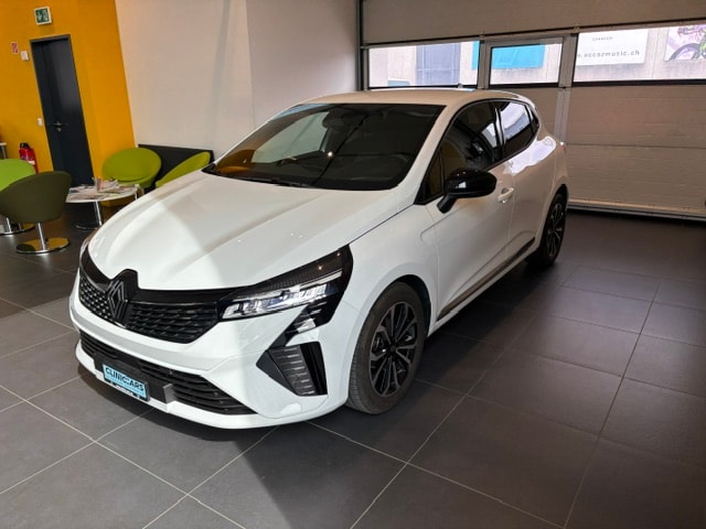 RENAULT Clio 1.0 Techno-showroom-element-3