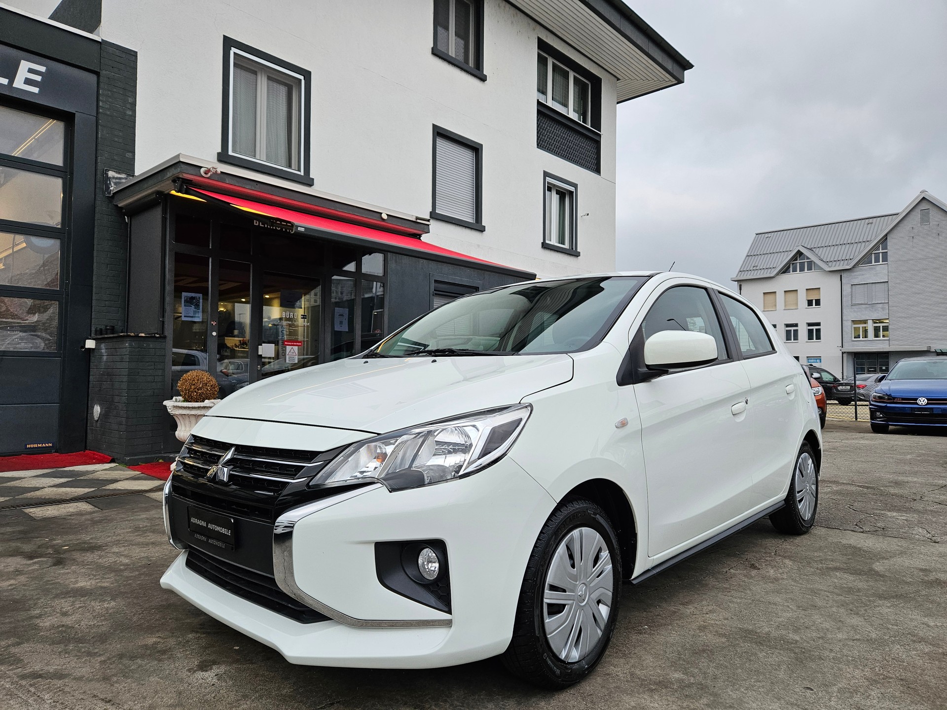 MITSUBISHI Space Star 1.2 CVT Invite-image-4
