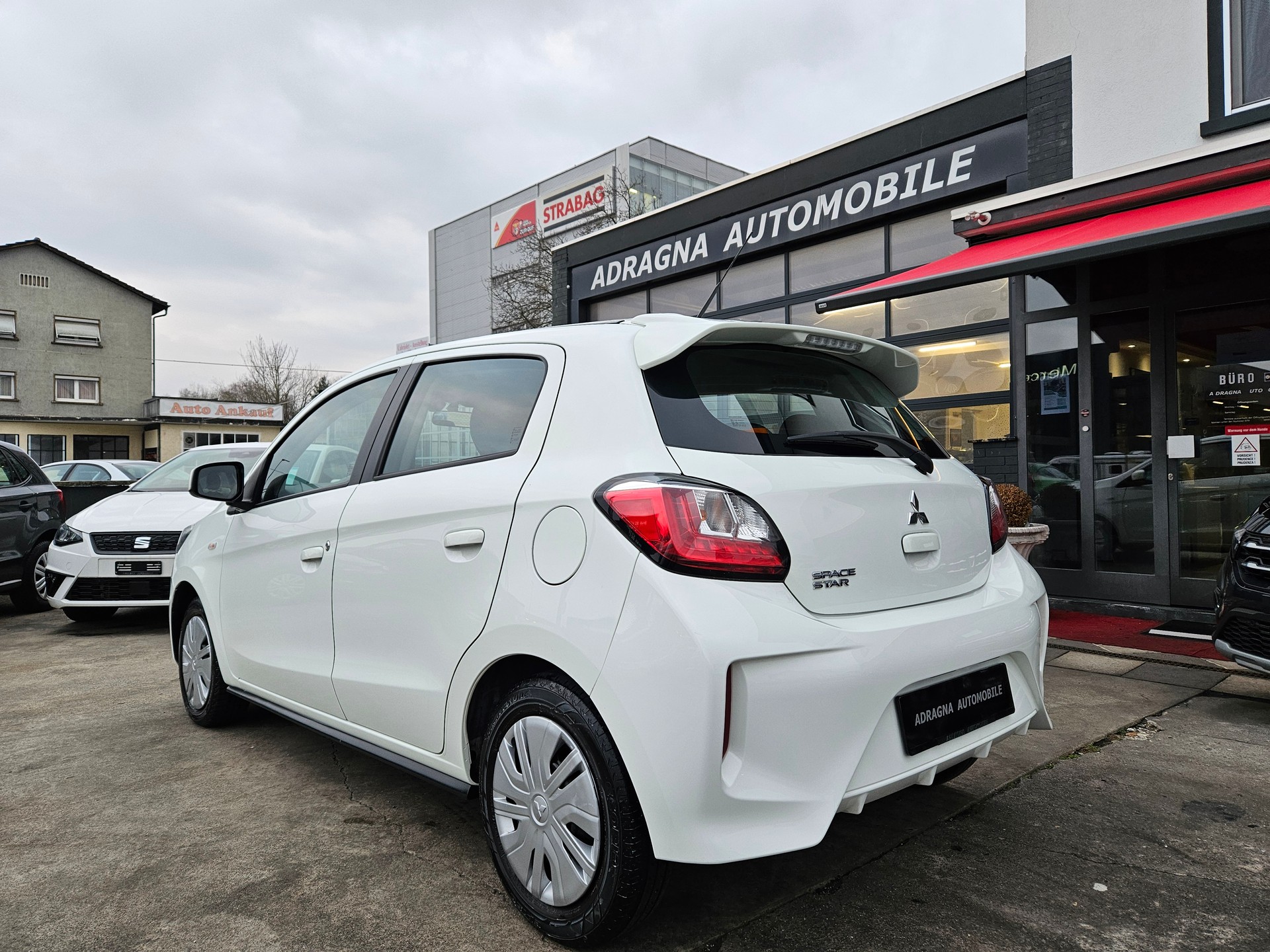 MITSUBISHI Space Star 1.2 CVT Invite-image-8