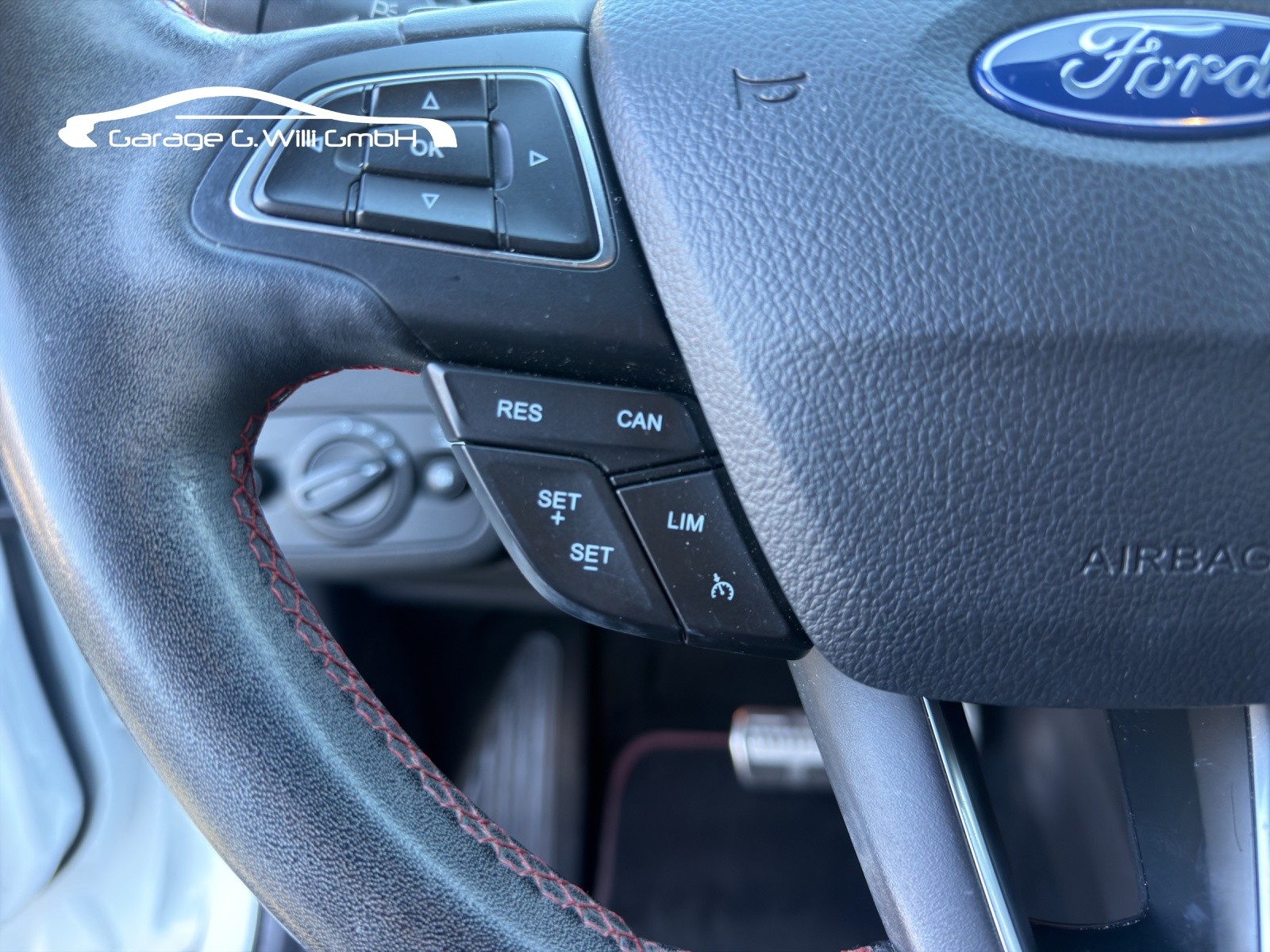 FORD Kuga 1.5 SCTi ST Line High 4WD Automatic-image-21