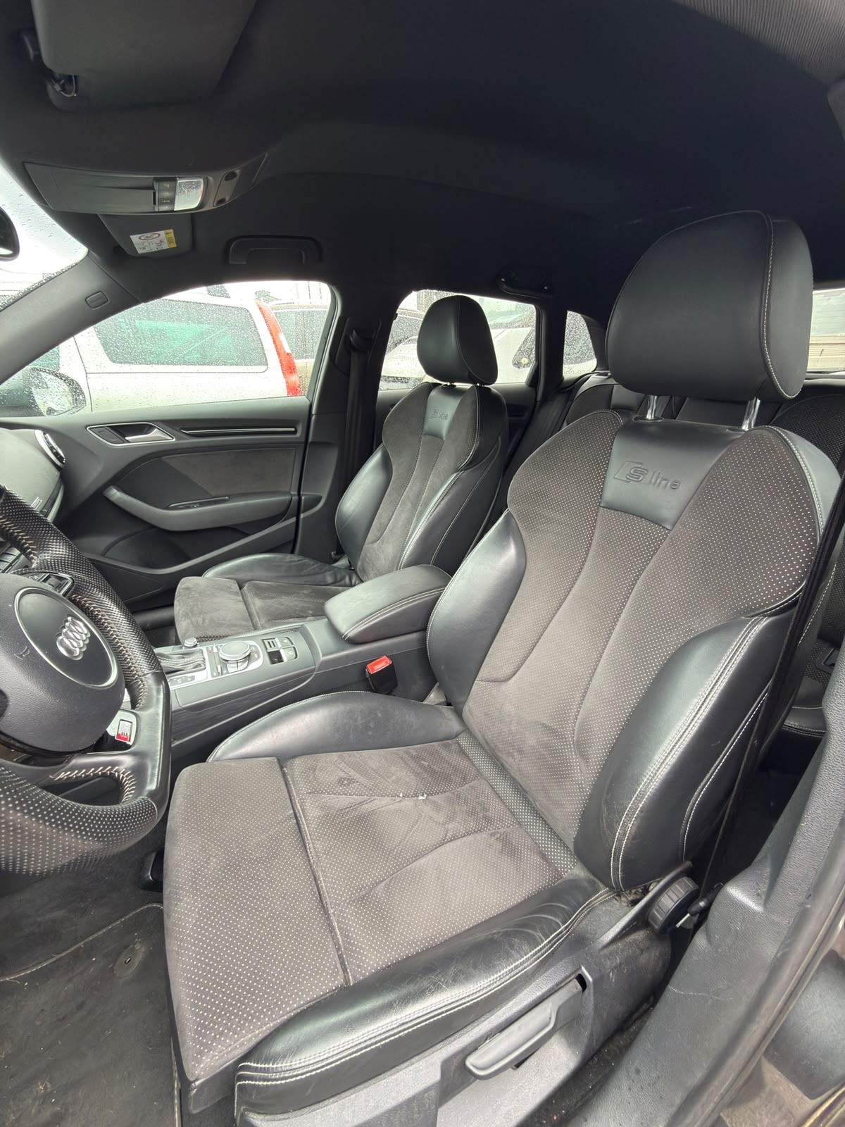 AUDI A3 Sportback 2.0 TDI S-Line quattro S-tronic-image-8