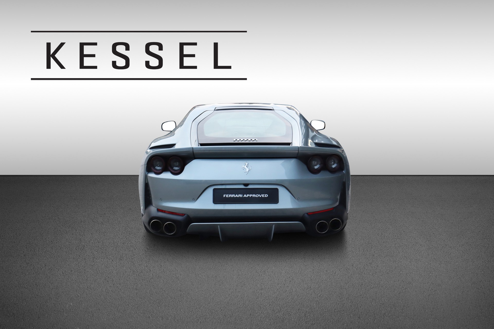 FERRARI 812 Superfast-image-5