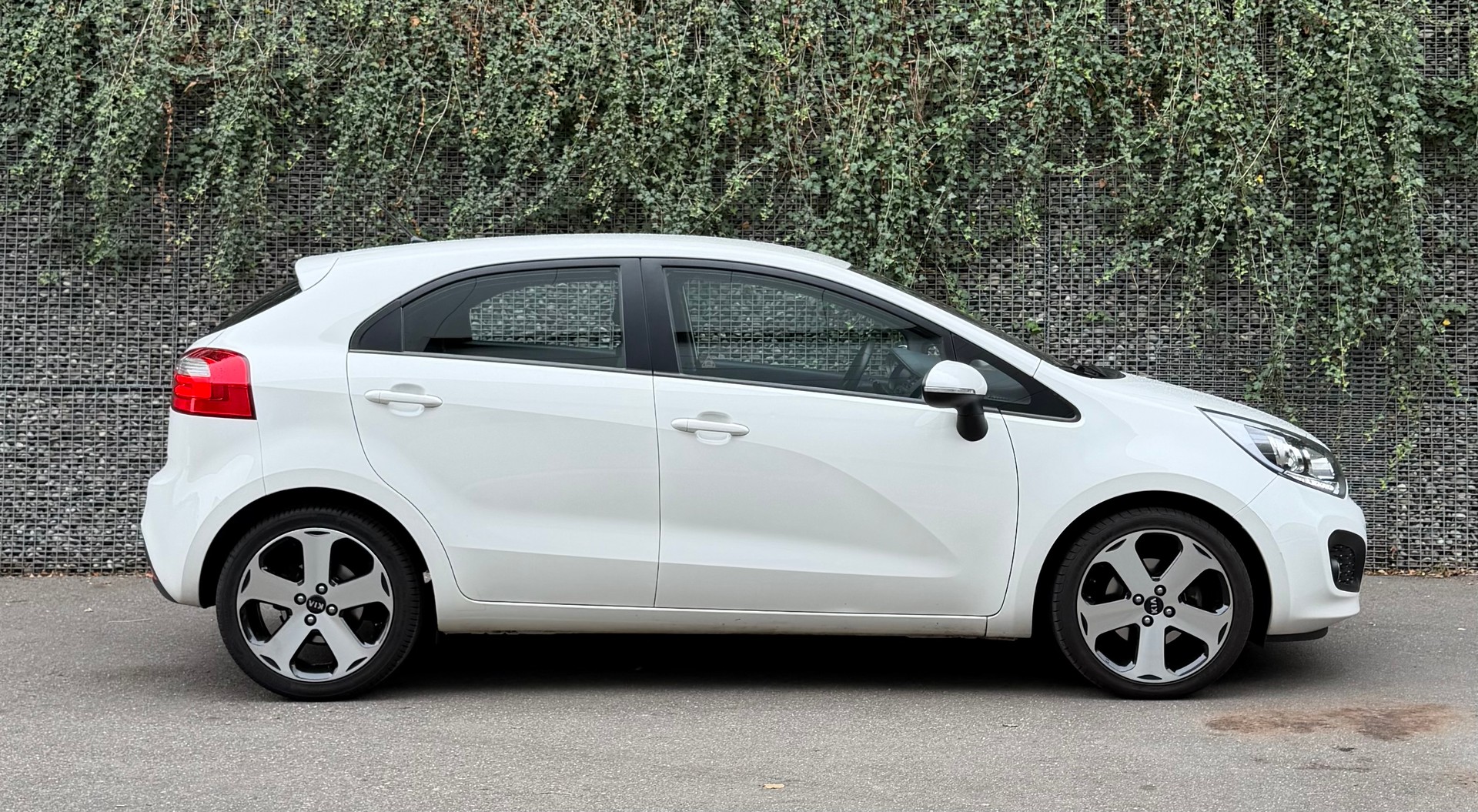 KIA Rio 1.4 CVVT Trend-image-4
