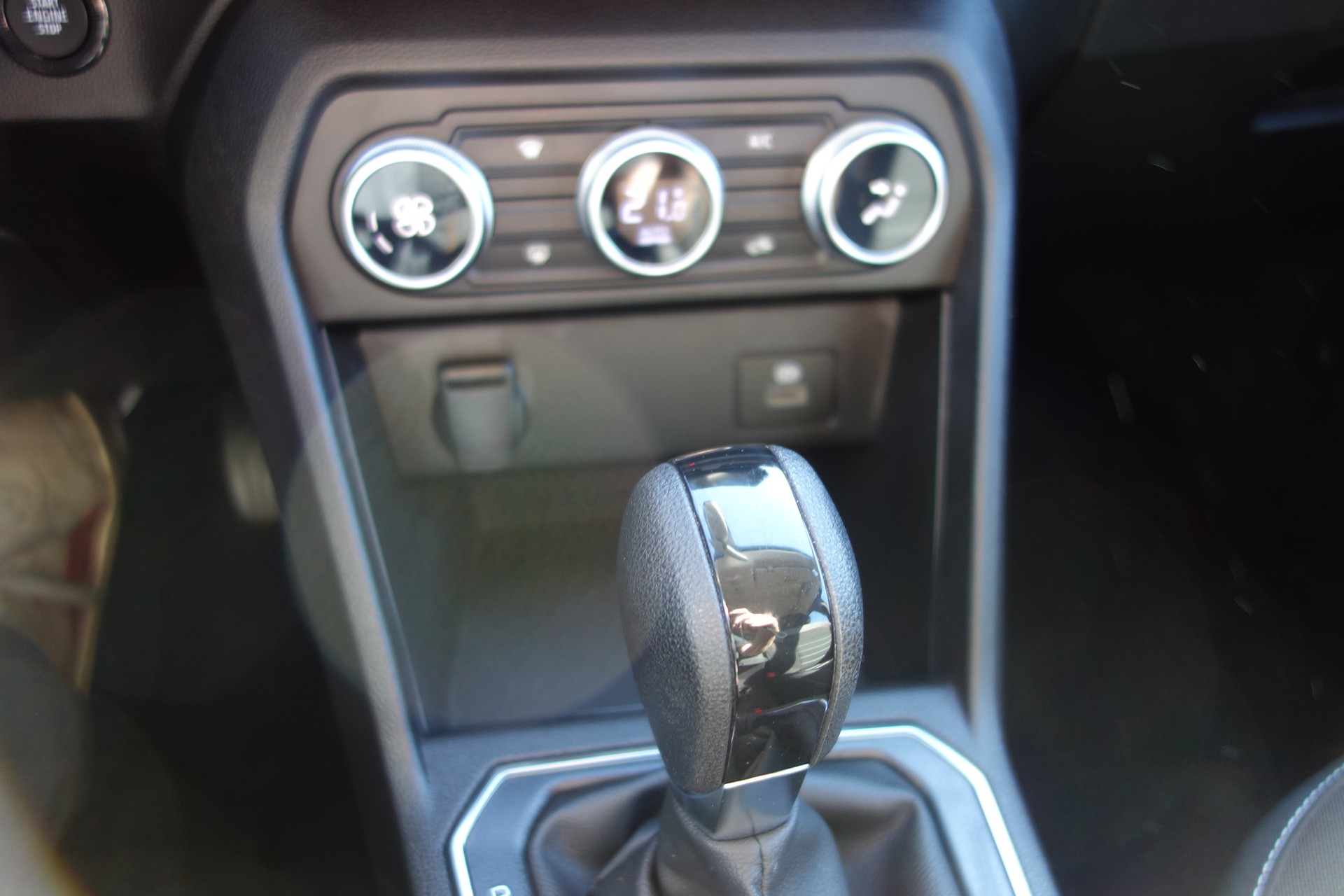 DACIA Sandero Stepway TCe 90 Expression CVT-image-7