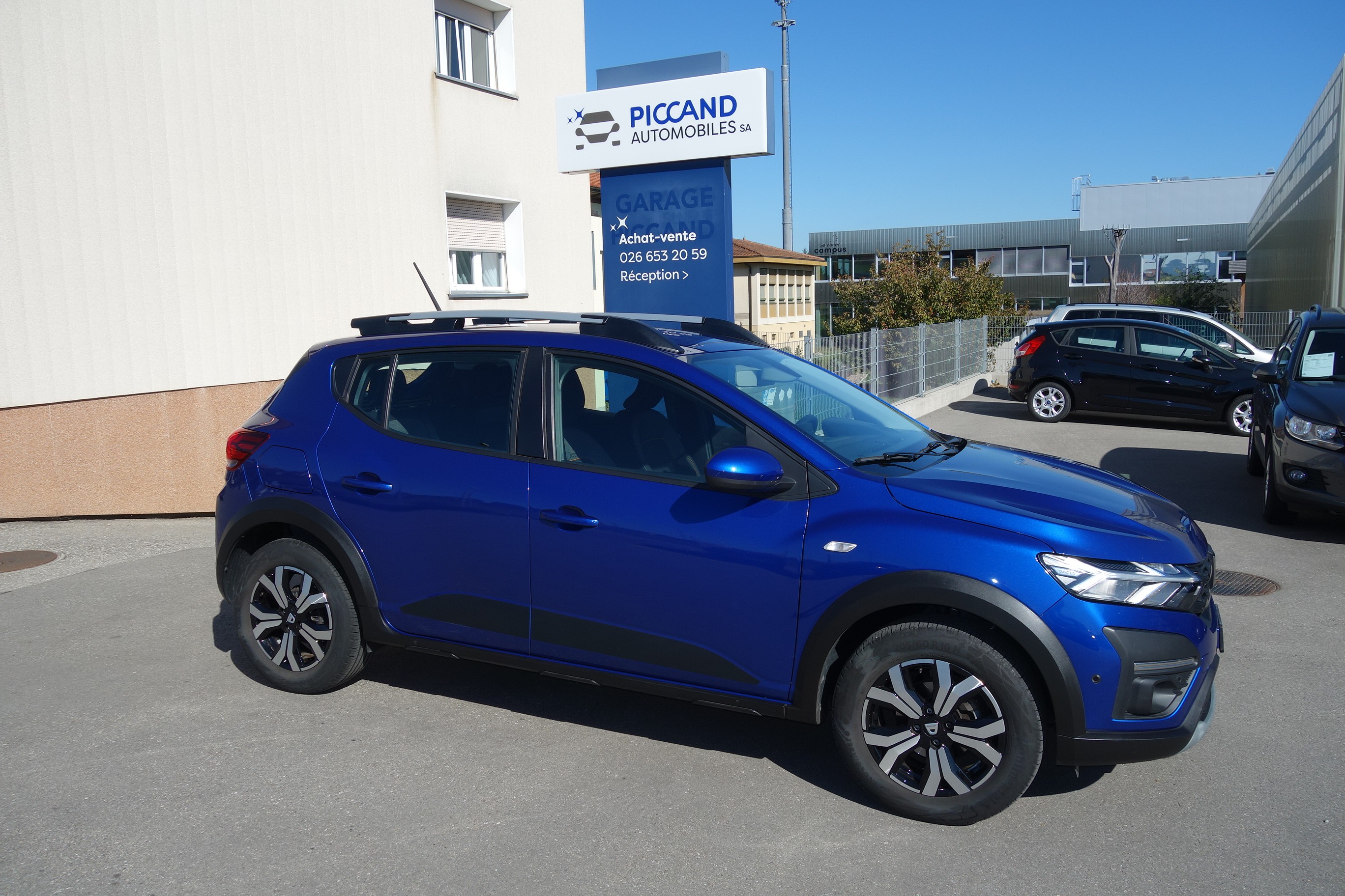 Car photo