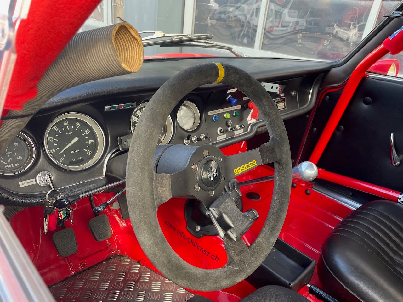 ALFA ROMEO GT 1600 Veloce-image-9