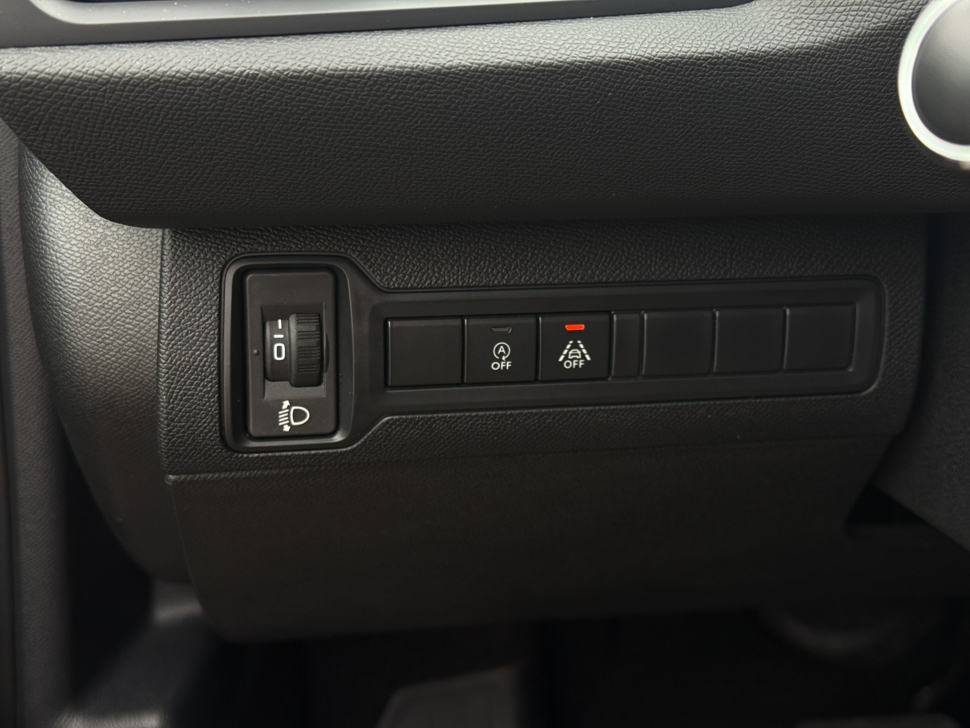 PEUGEOT 308 SW 1.2 Pure Tech Allure EAT8-image-26