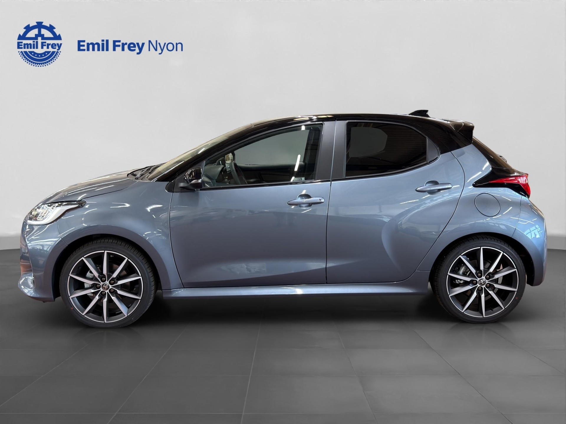 TOYOTA Yaris 1.5 VVT-i HSD GR Sport-image-2