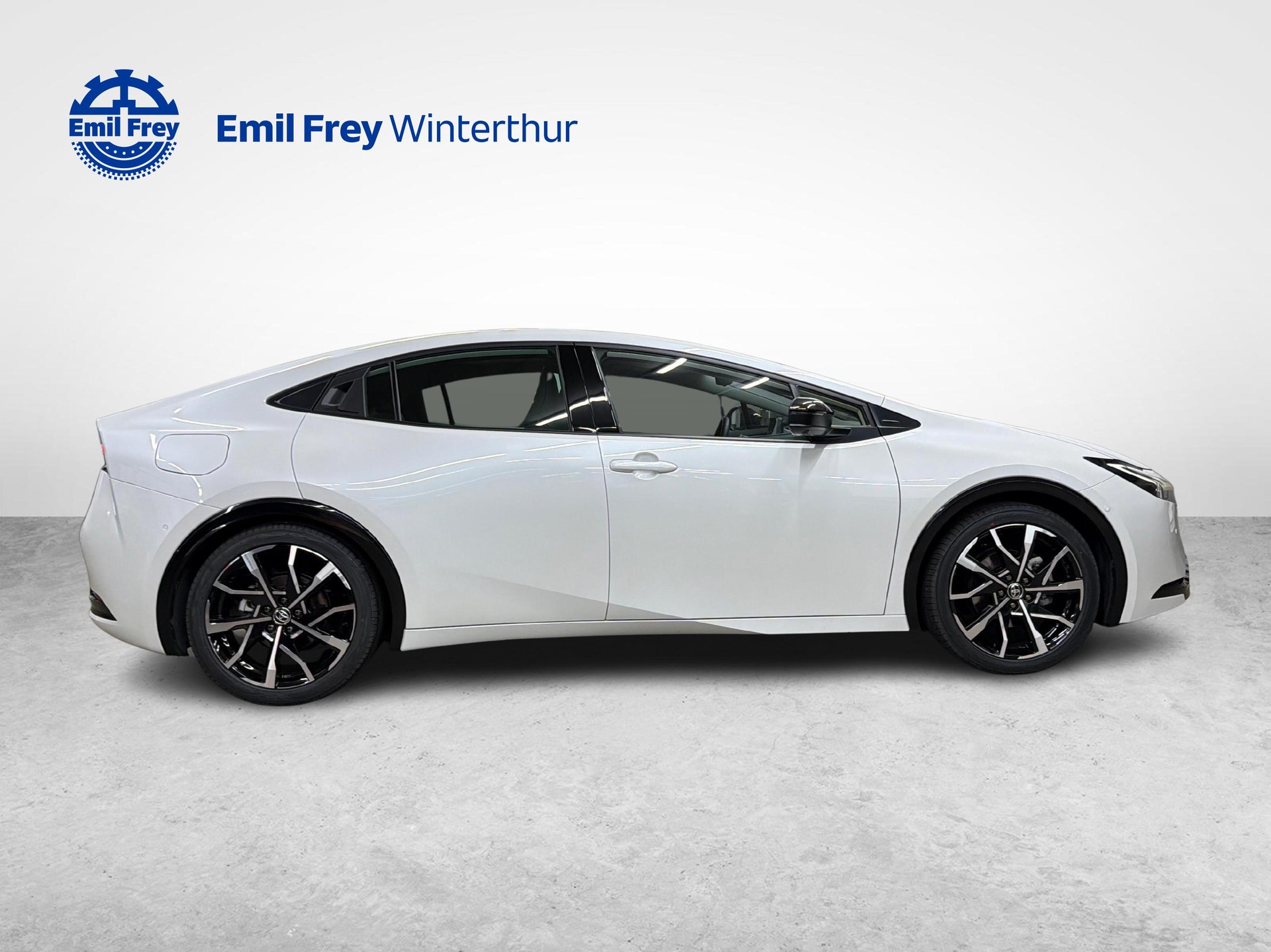 TOYOTA Prius 2.0 Plug-In-Hybrid Premium-image-5
