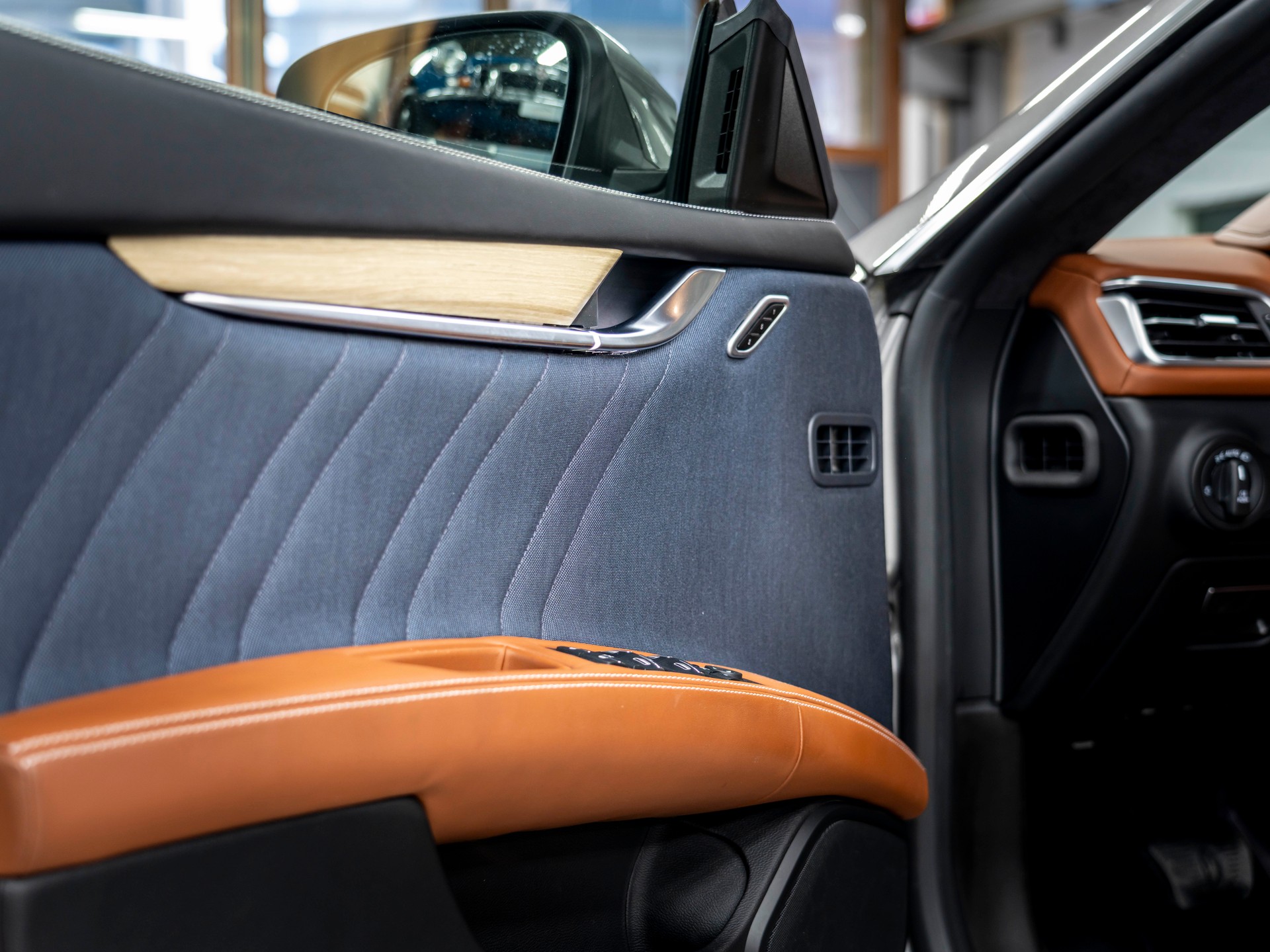 MASERATI Ghibli S Q4 3.0 V6 GranLusso Automatica-image-20