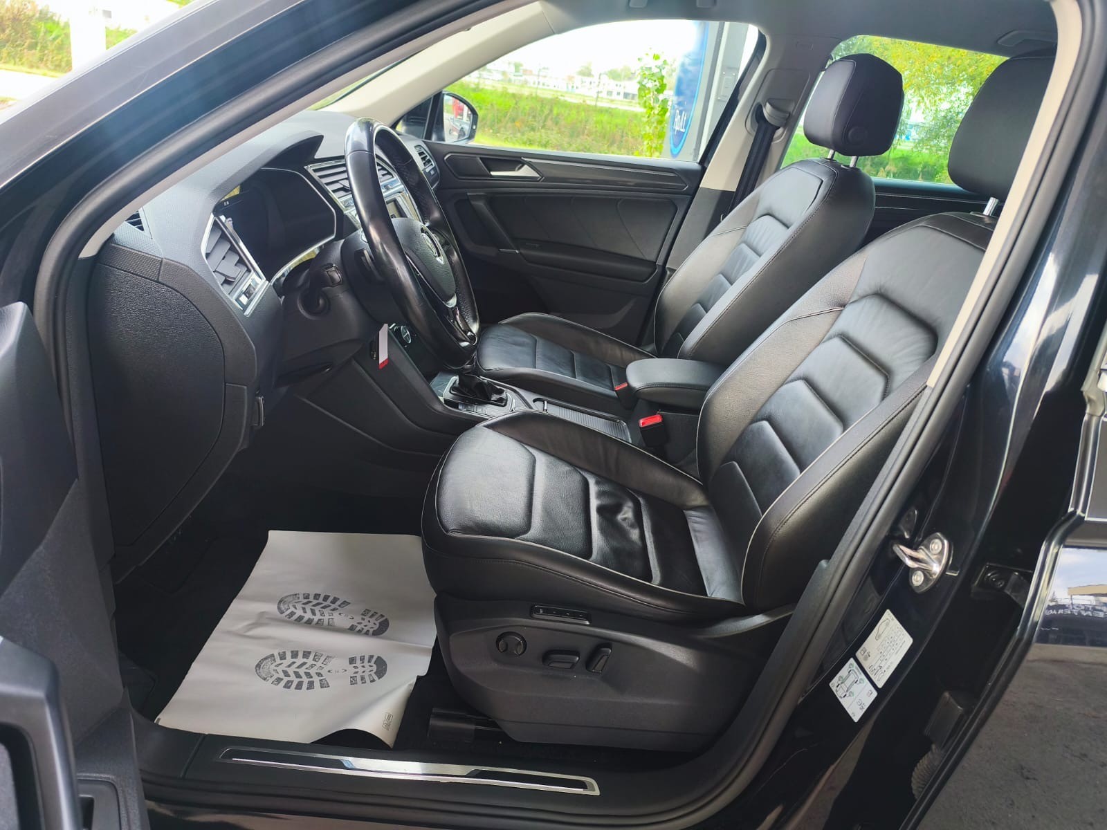 VW Tiguan 2.0TSI Highline 4Motion DSG-image-11