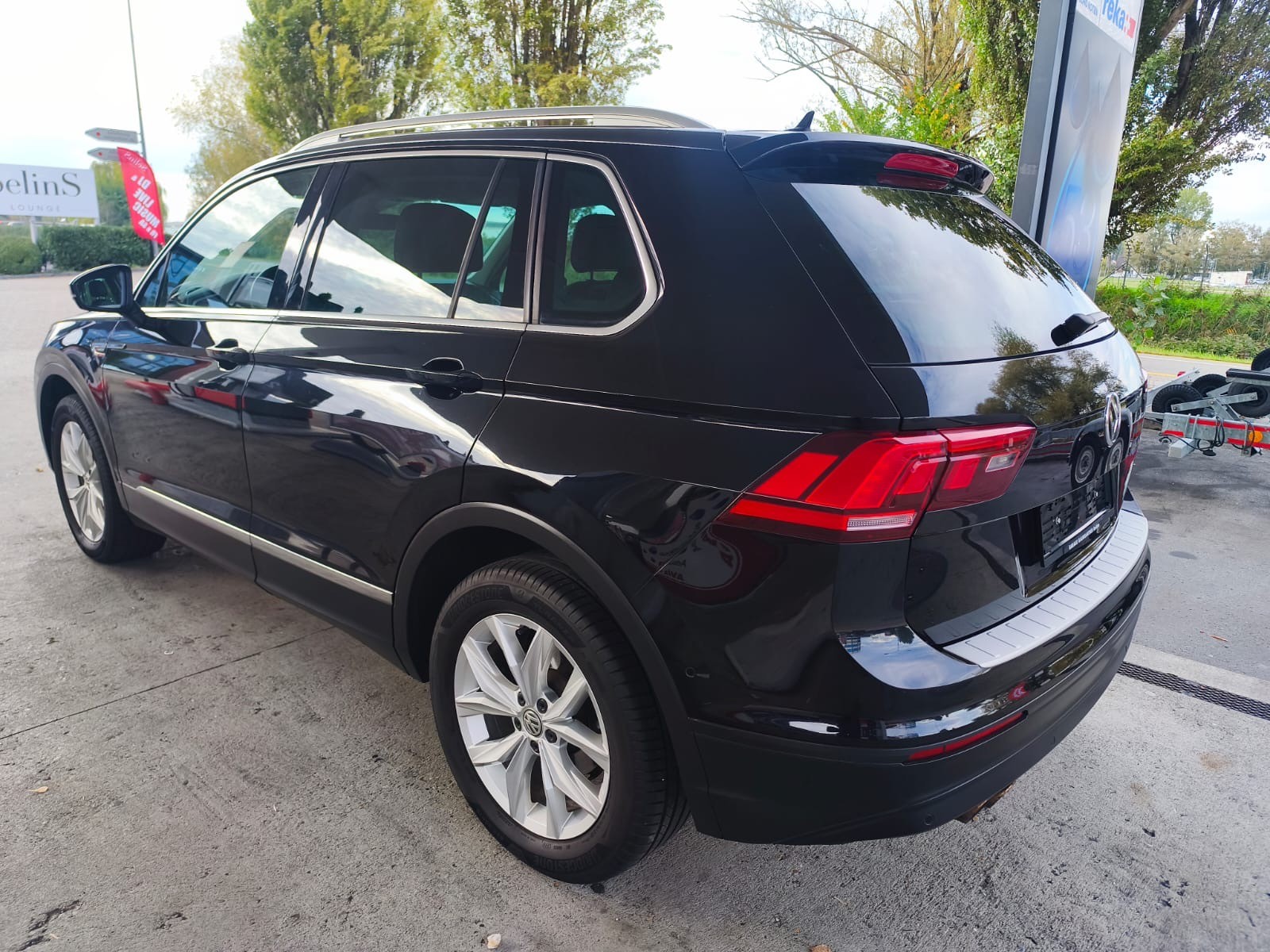 VW Tiguan 2.0TSI Highline 4Motion DSG-image-2