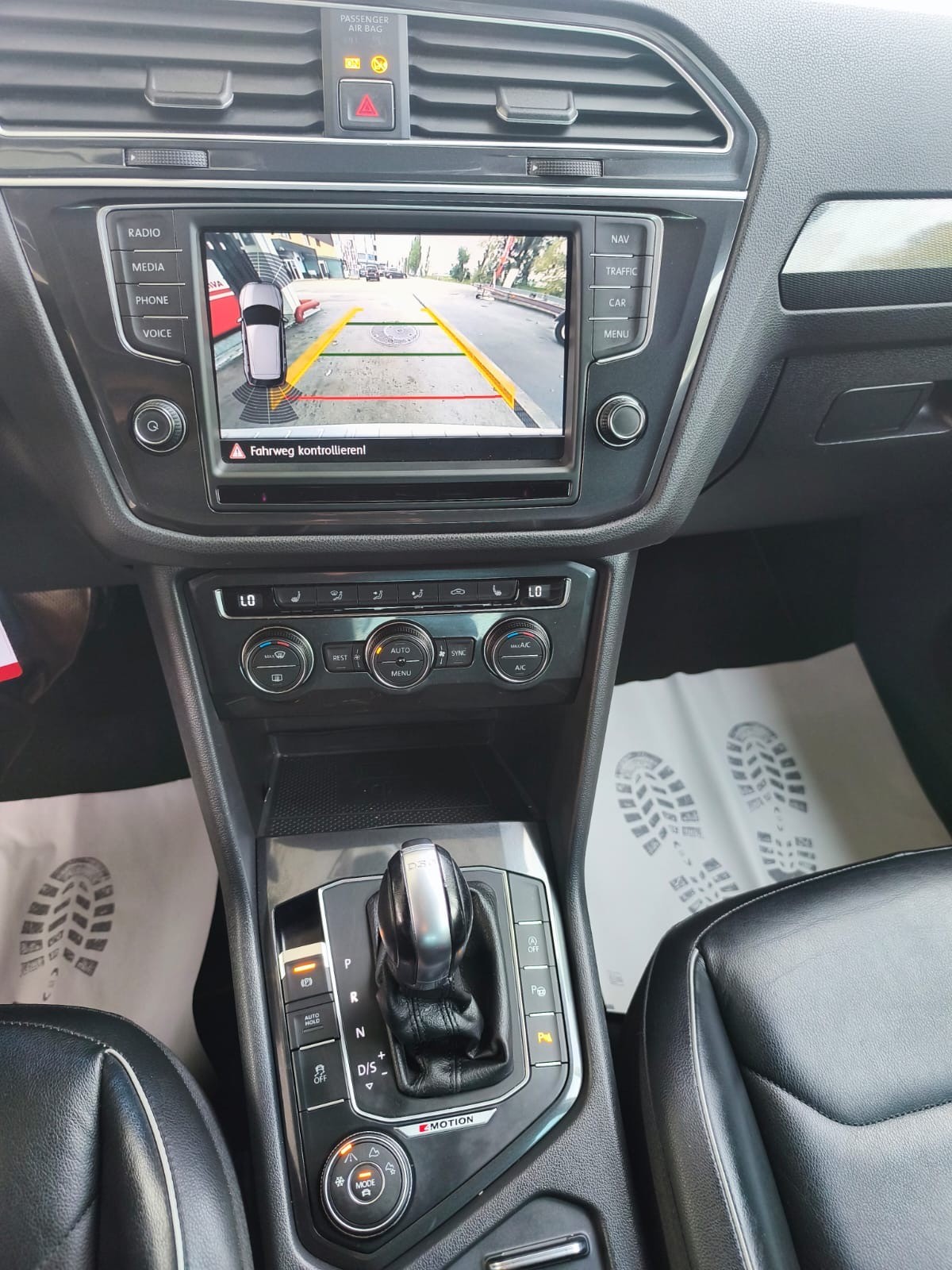 VW Tiguan 2.0TSI Highline 4Motion DSG-image-13