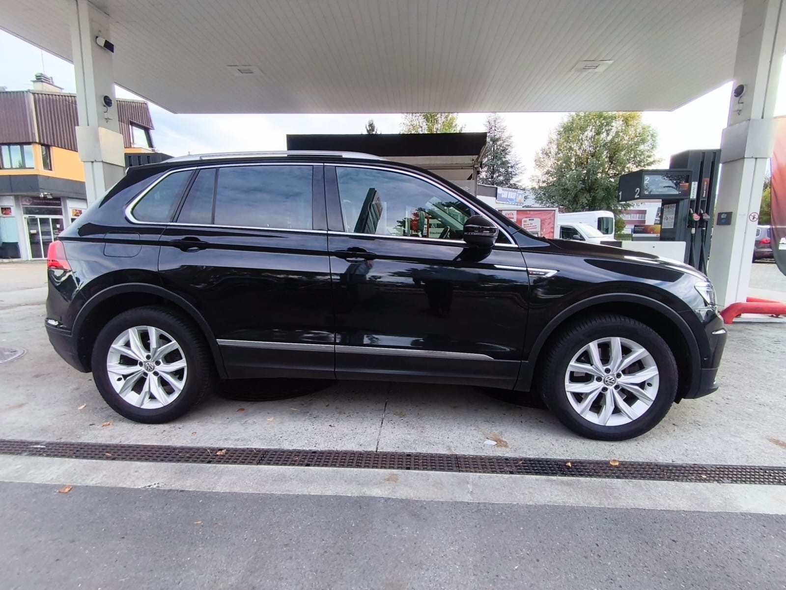 VW Tiguan 2.0TSI Highline 4Motion DSG-image-6