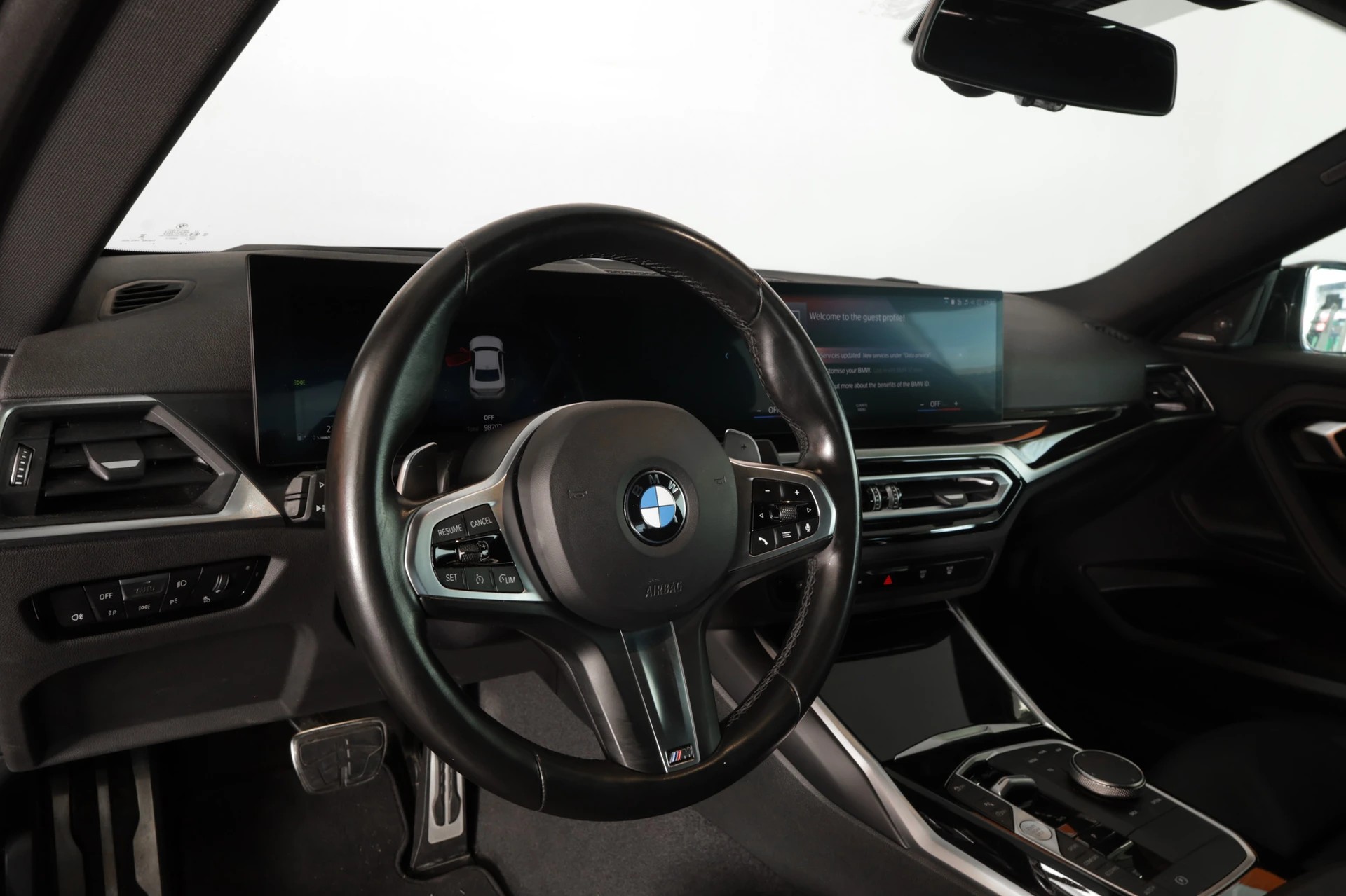 BMW M240i xDrive M Sport Pro Steptronic • Véhicule CH • harman/kardon • Pack aérodynamique M • Châssis adaptatif M-image-8