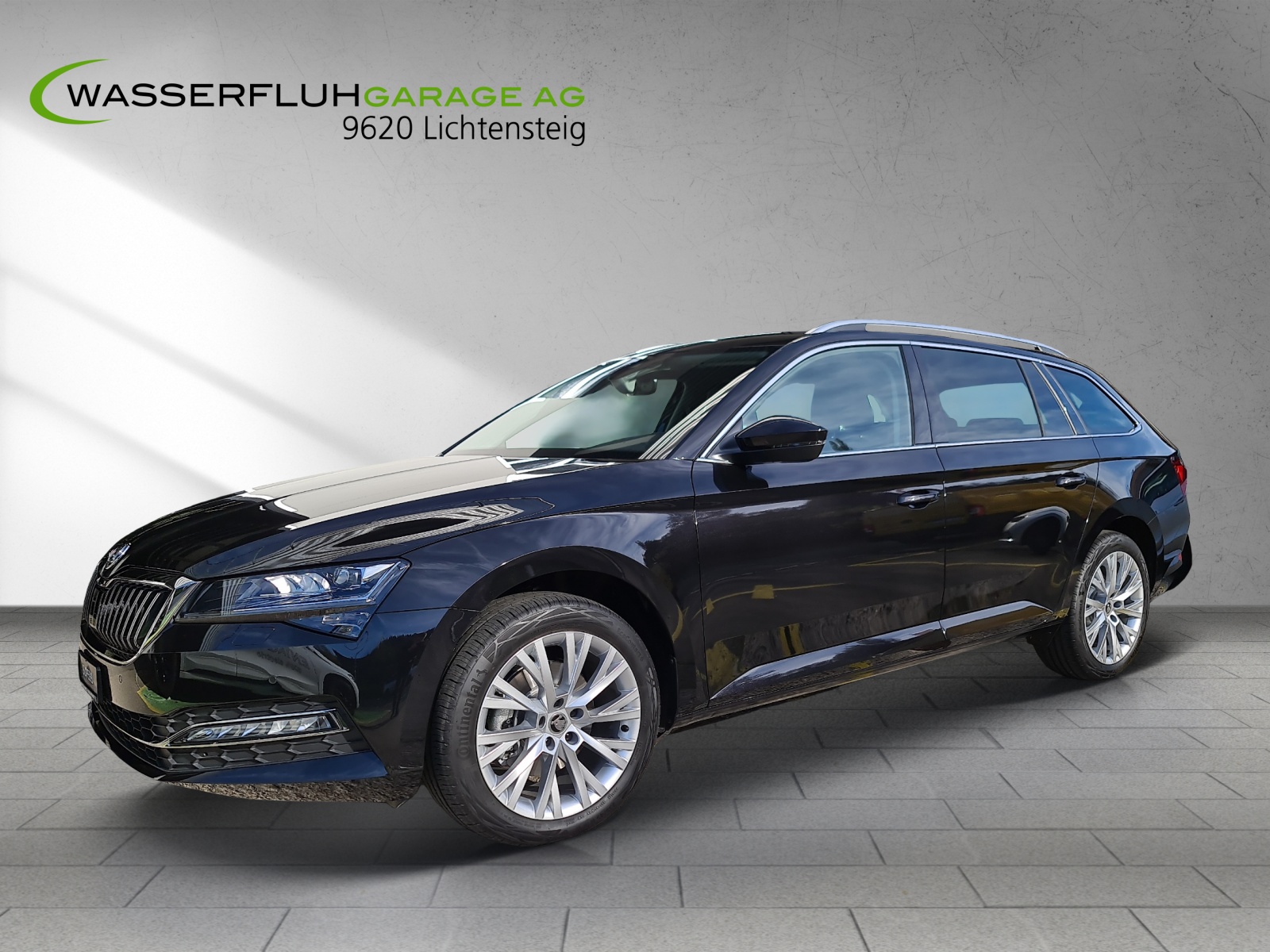 SKODA Superb Combi 2.0 TDi Style 4x4 DSG-image-0