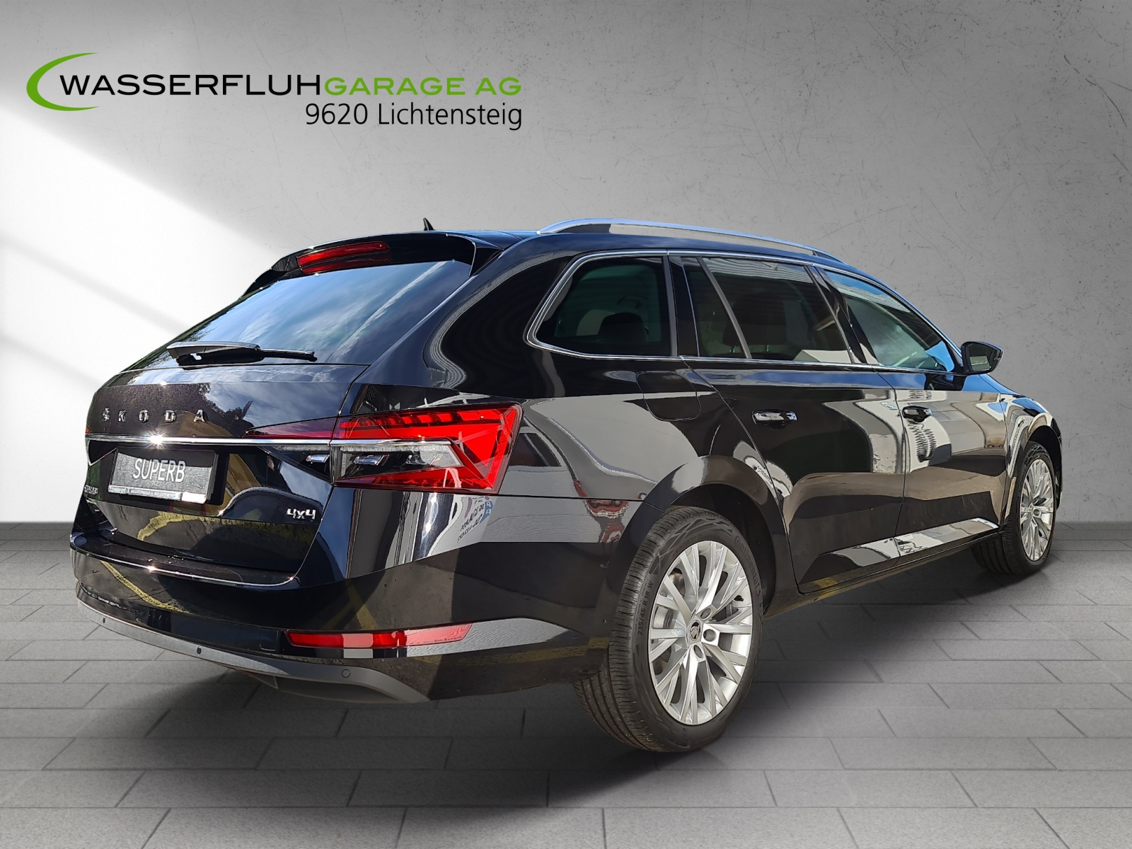 SKODA Superb Combi 2.0 TDi Style 4x4 DSG-image-5