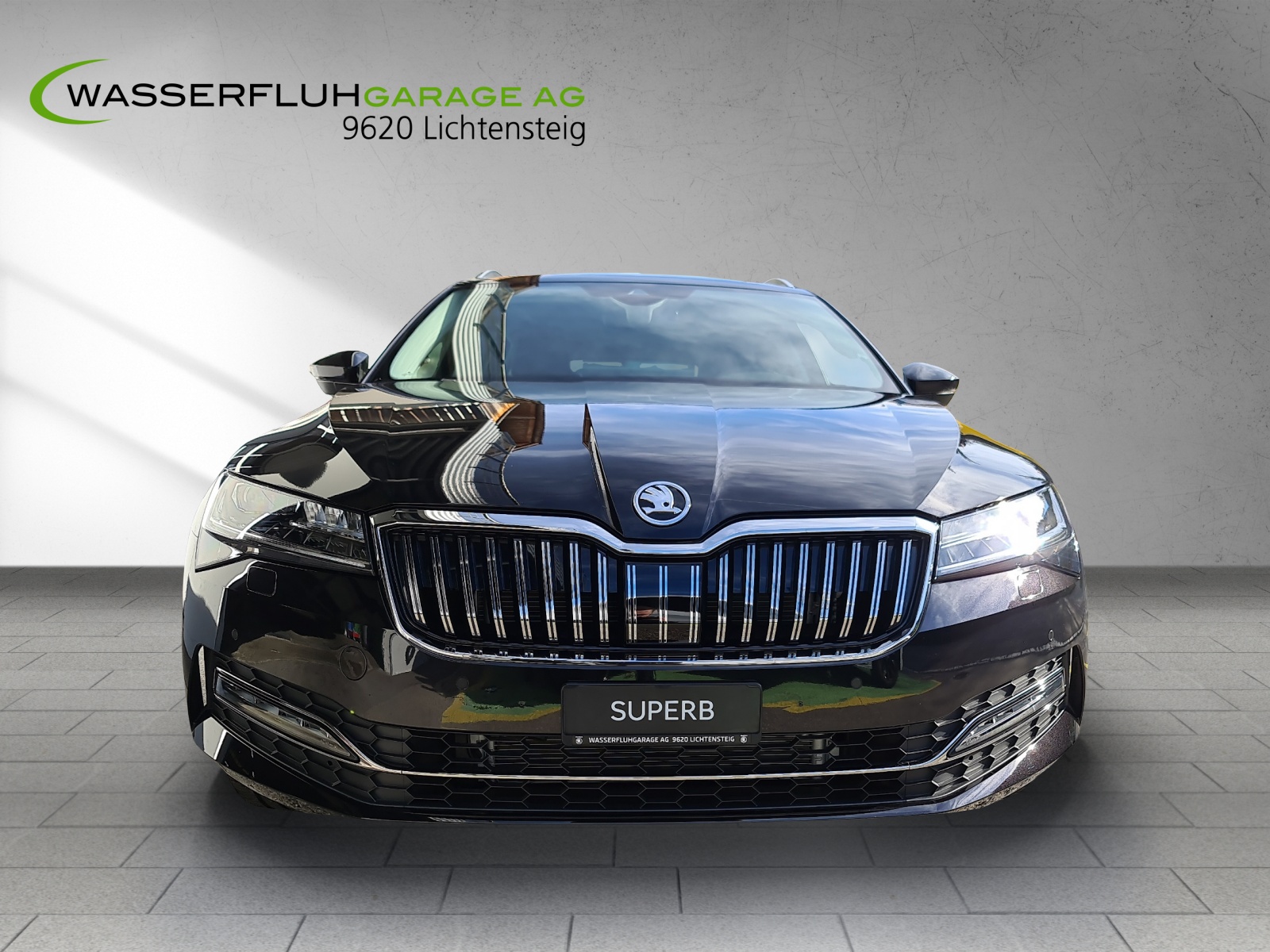 SKODA Superb Combi 2.0 TDi Style 4x4 DSG-image-1