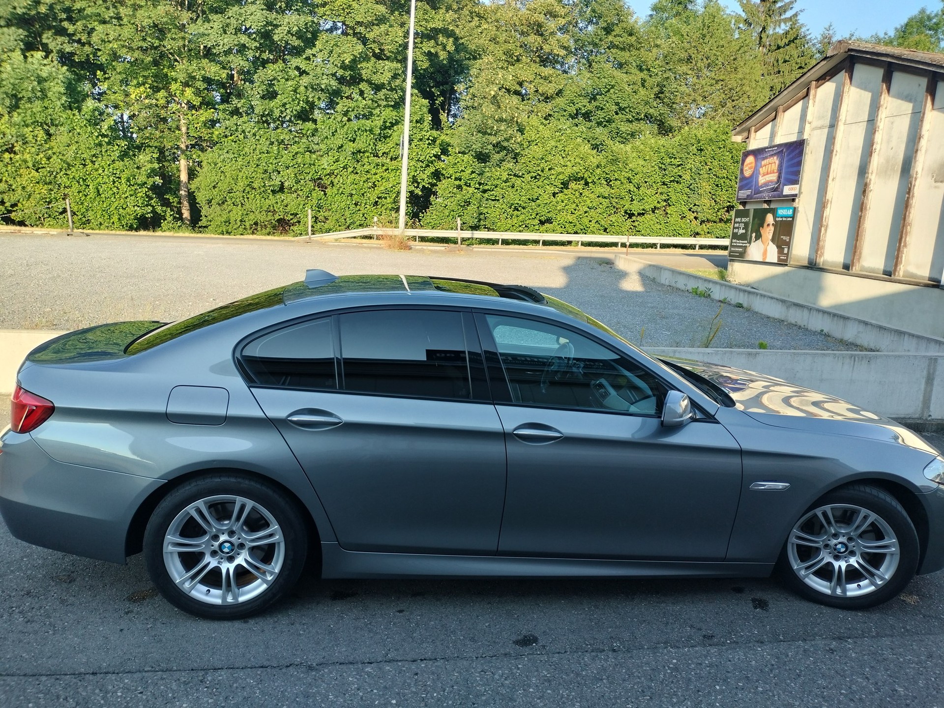 BMW 525d-image-10