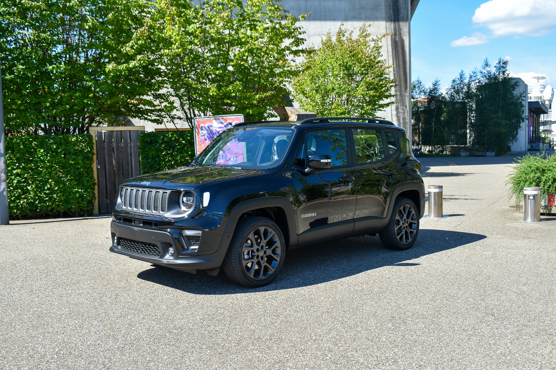 JEEP Renegade 1.3 T PHEV Swiss Limited Plus AWD