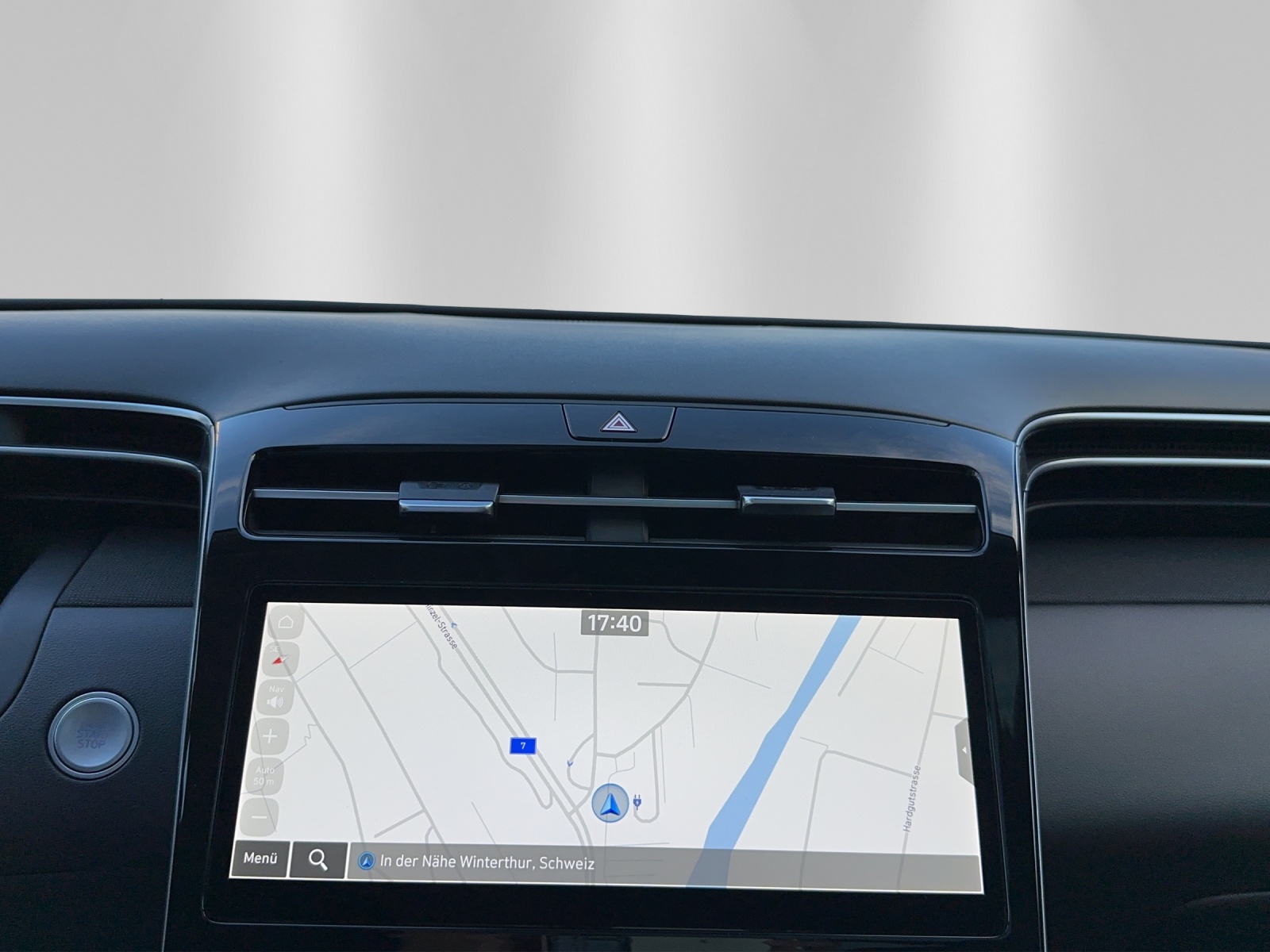 HYUNDAI Tucson 1.6 PHEV Vert. 4WD-image-16