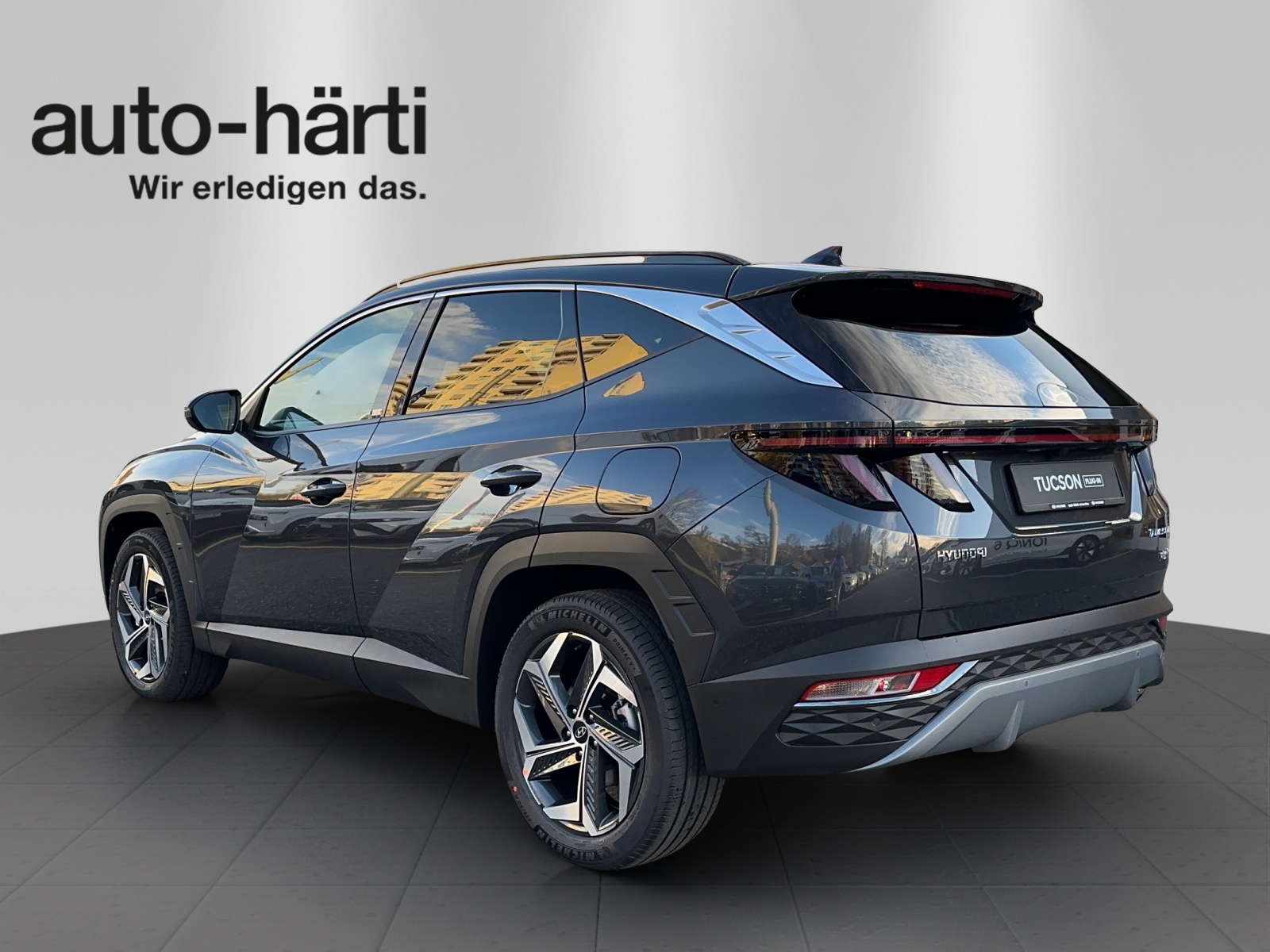 HYUNDAI Tucson 1.6 PHEV Vert. 4WD-image-2
