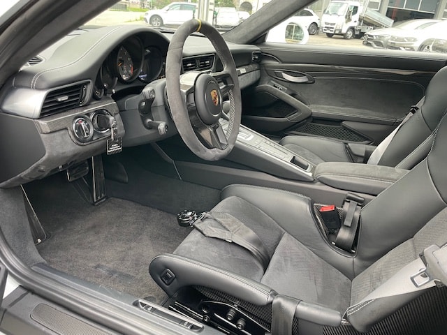 PORSCHE 911 GT3 RS PDK-image-12