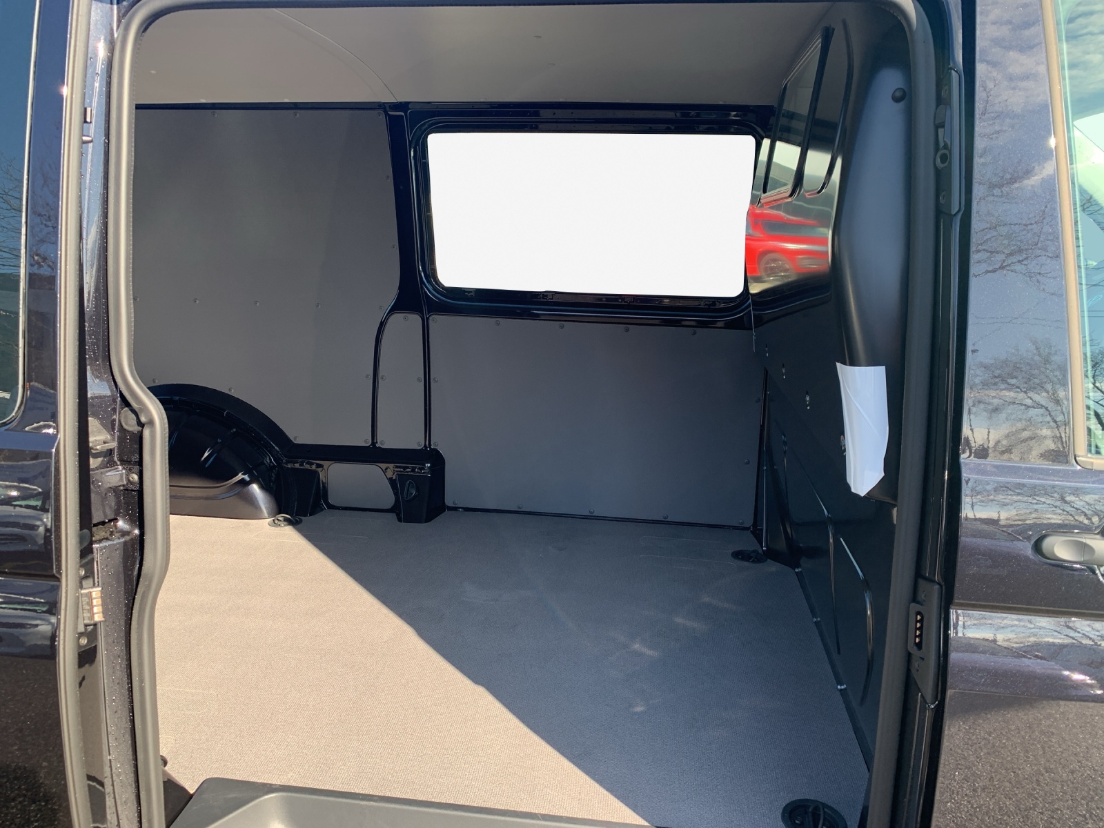 VW T6.1 2.0 TDI DSG-image-11