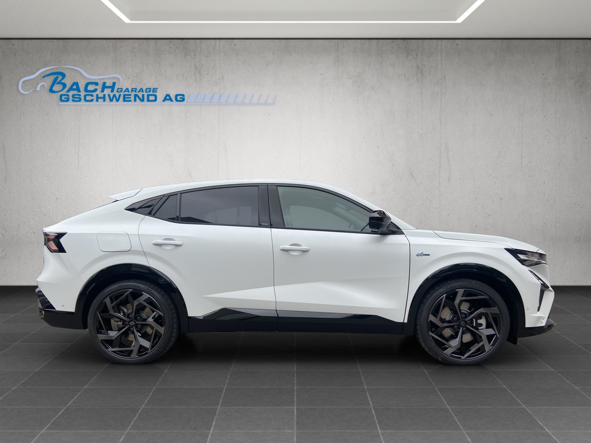 RENAULT Rafale 1.2 E-Tech Plug-in Hybrid 300 4x4 Atelier Alpine-image-2