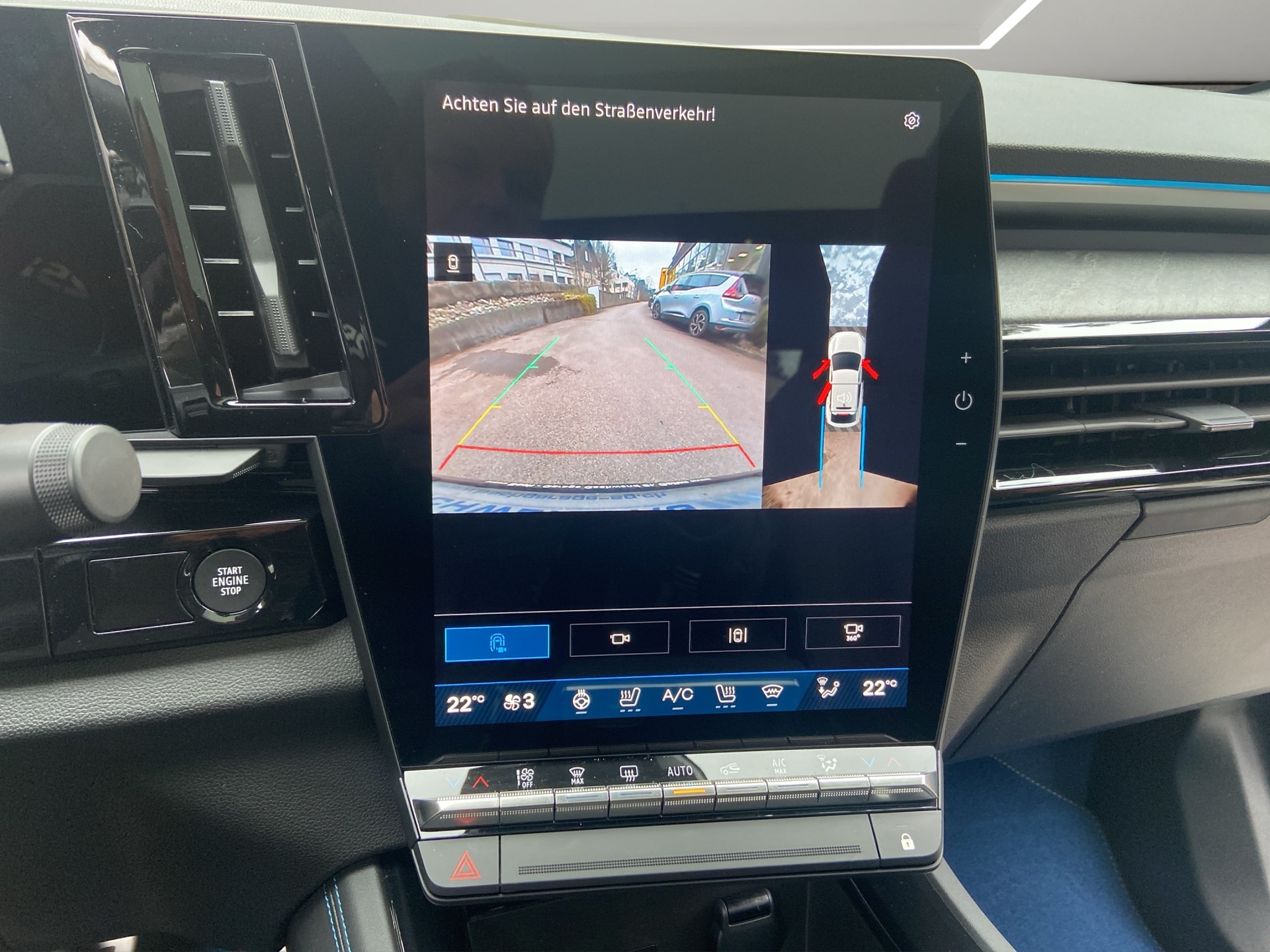 RENAULT Rafale 1.2 E-Tech Plug-in Hybrid 300 4x4 Atelier Alpine-image-9