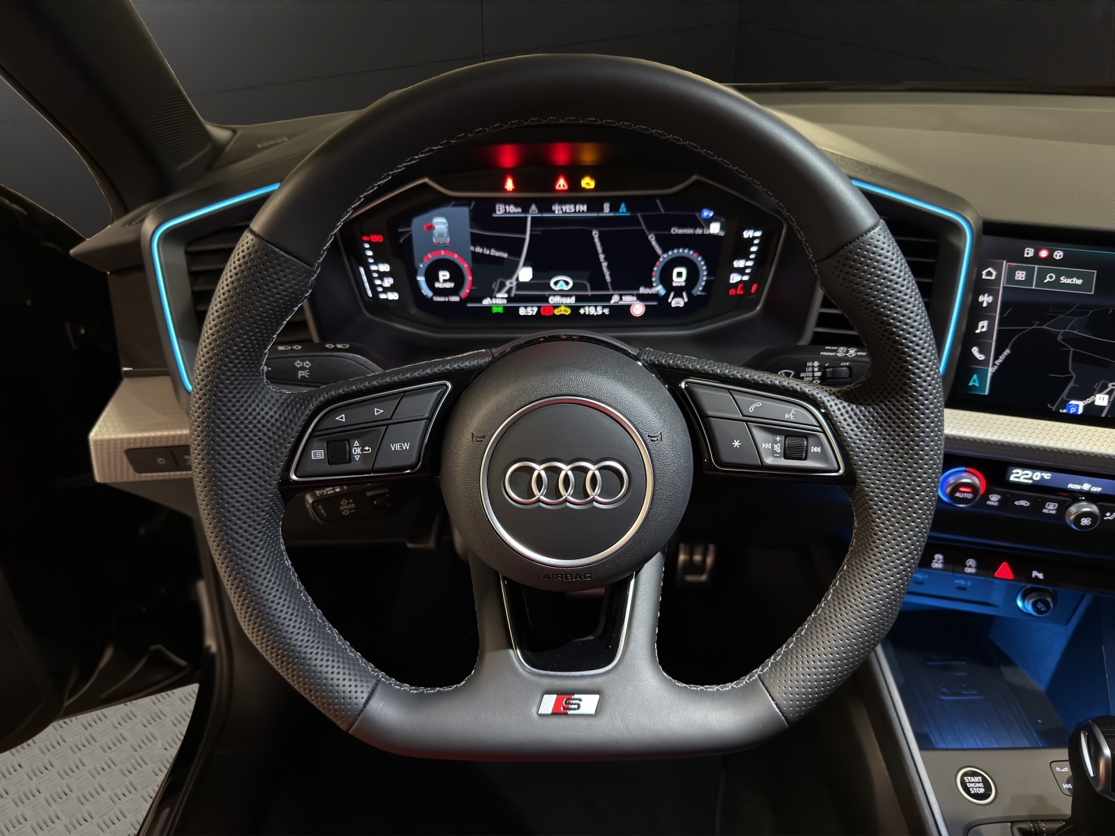 AUDI A1 Sportback 30 TFSI Attraction S-tronic-image-8