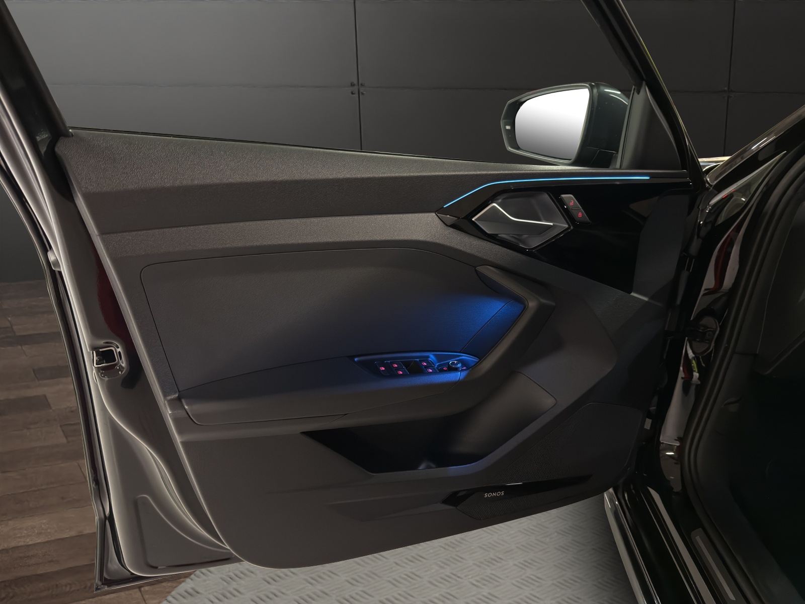 AUDI A1 Sportback 30 TFSI Attraction S-tronic-image-17