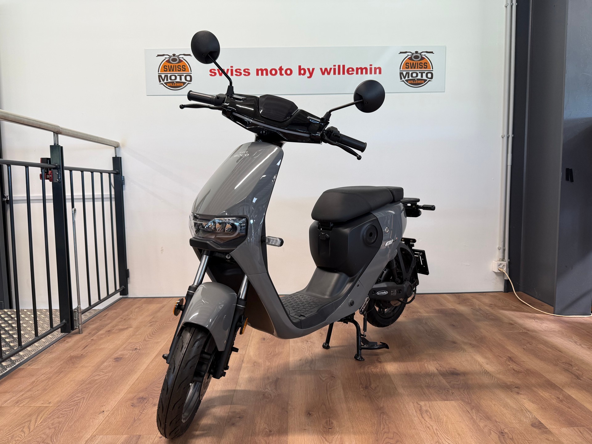 SUPER SOCO Cu mini-showroom-element-2